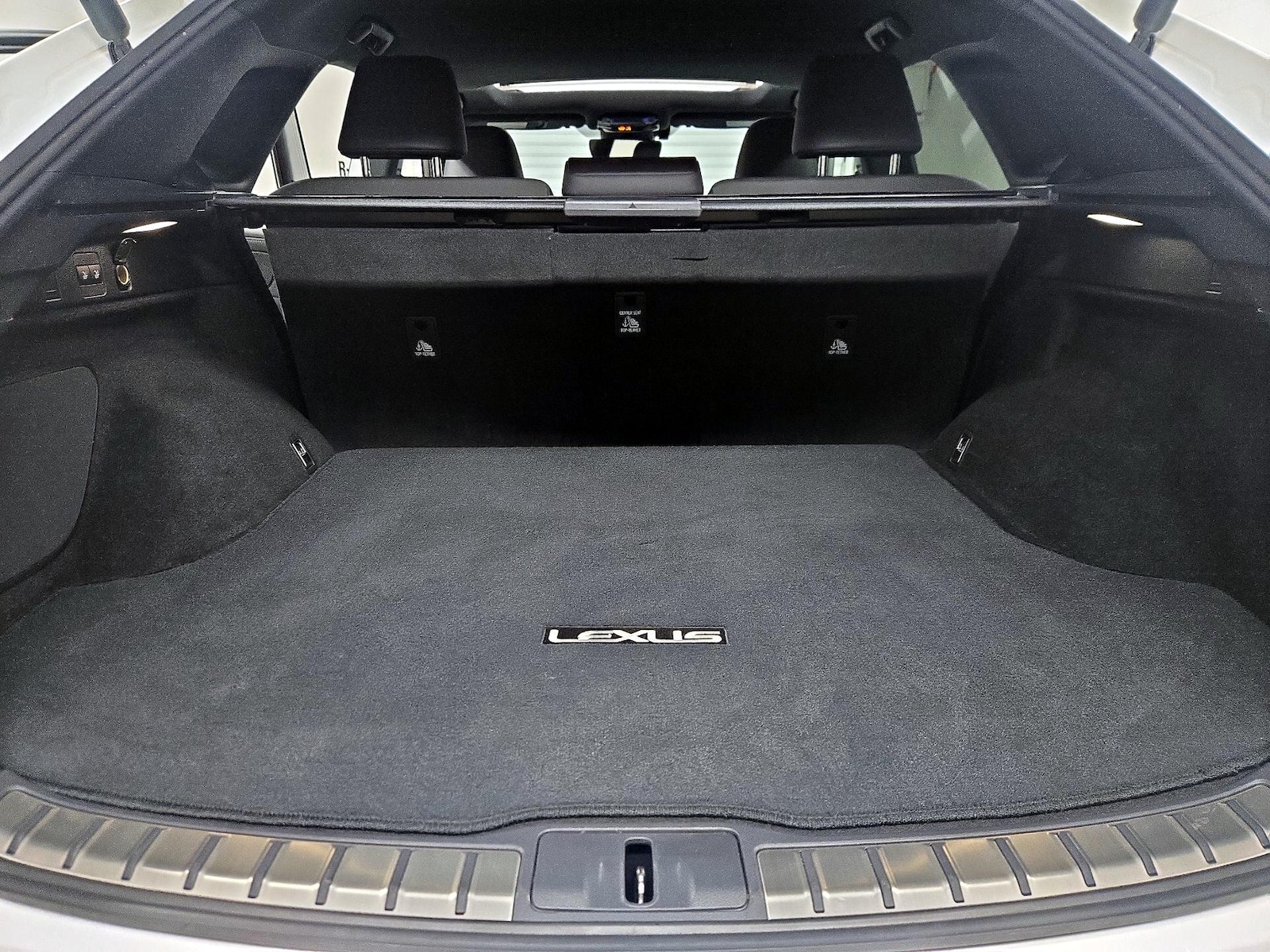 2023 Lexus RX 350 - Photo 23