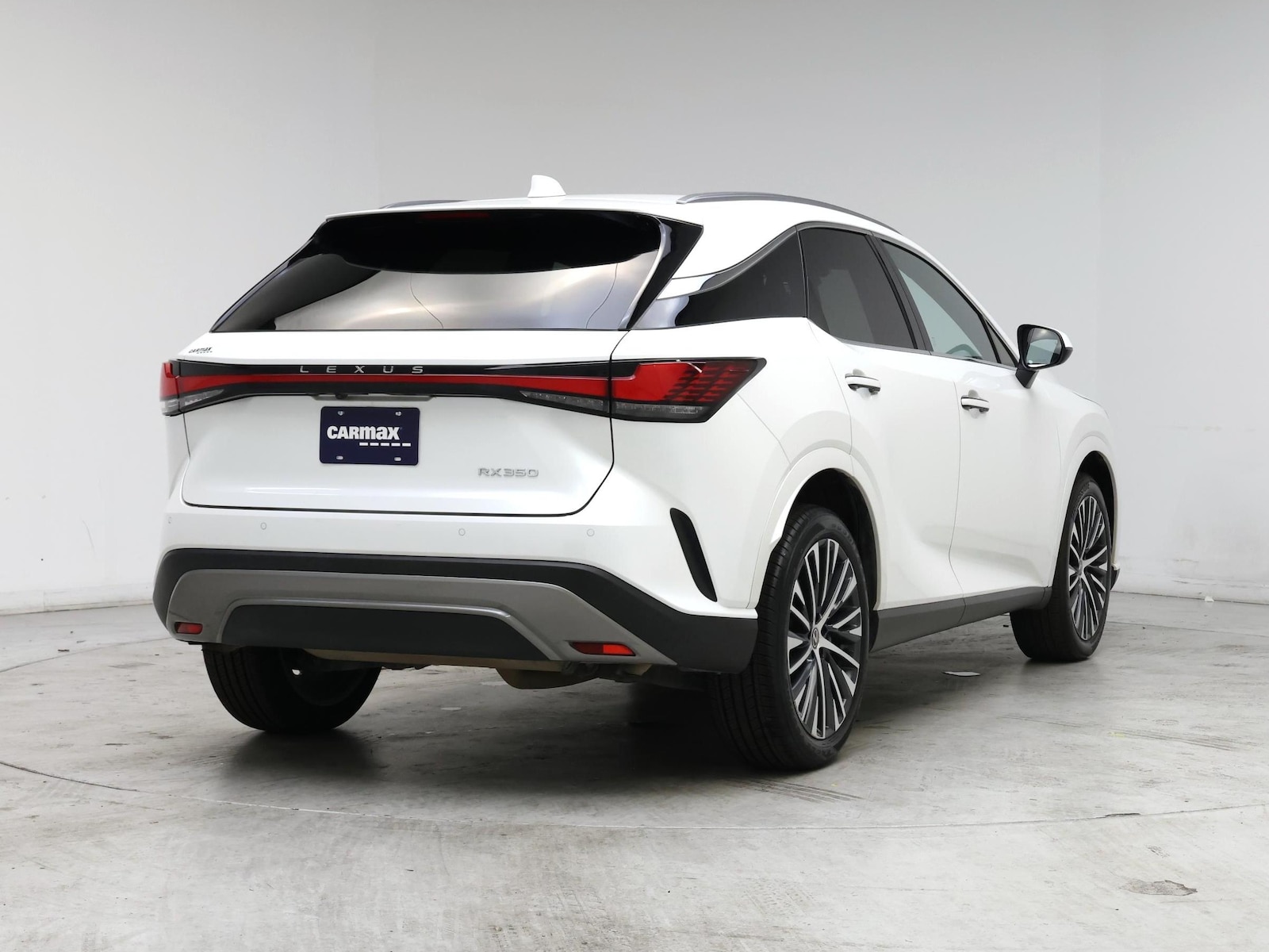 2023 Lexus RX 350 - Photo 9