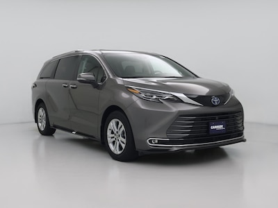 2024 Toyota Sienna Hybrid Platinum