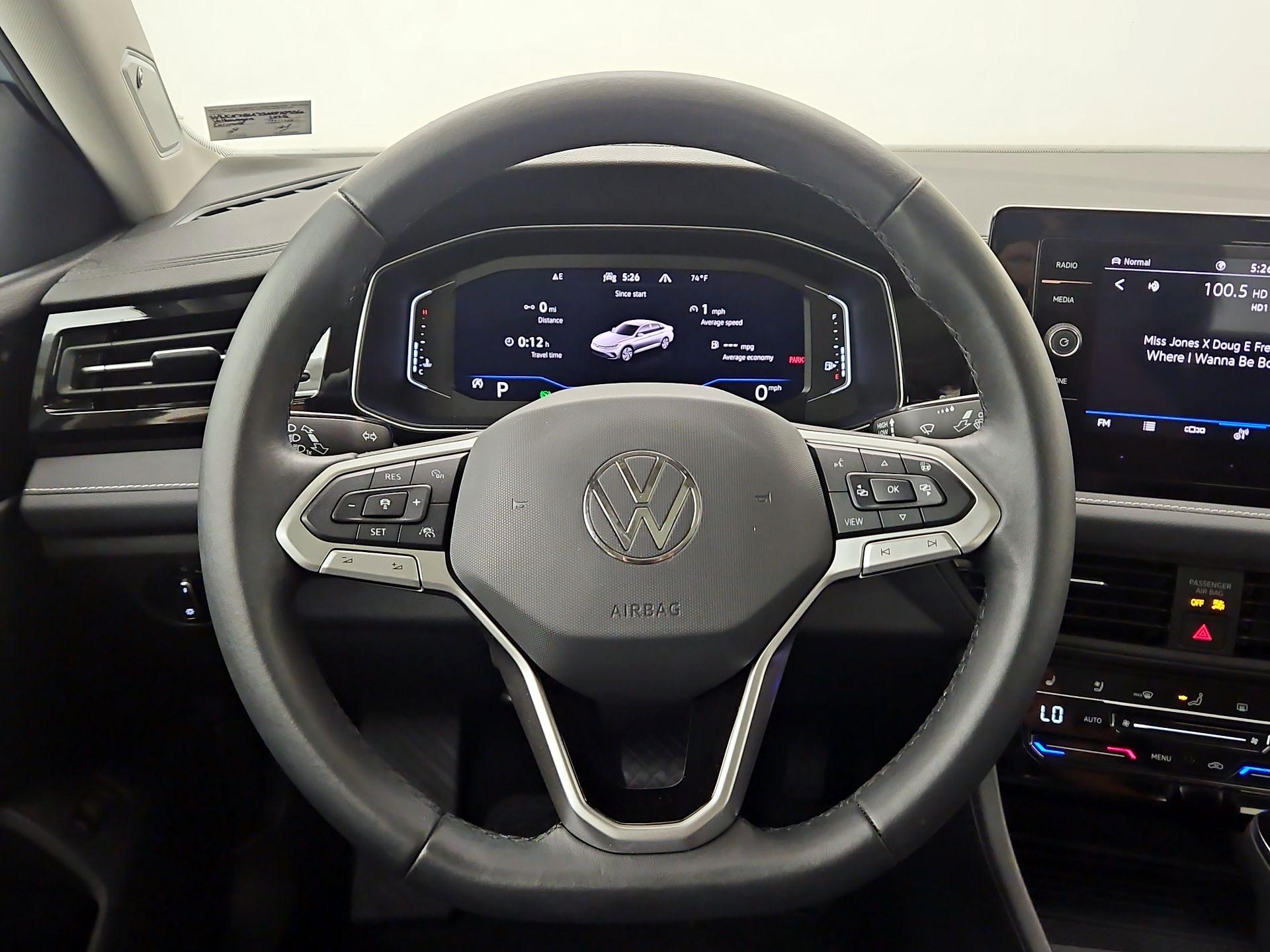 Thumbnail: 2025 Volkswagen Jetta - 10