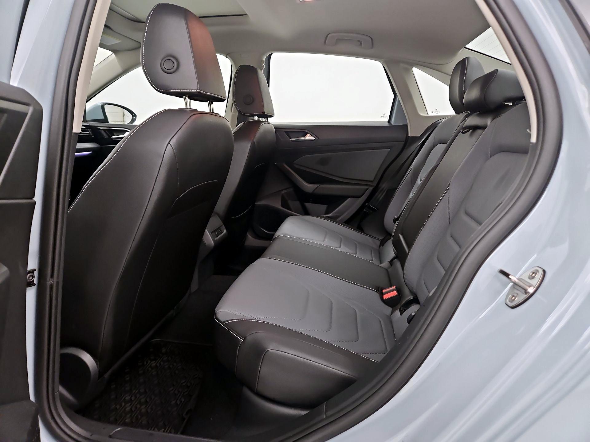 Thumbnail: 2025 Volkswagen Jetta - 20