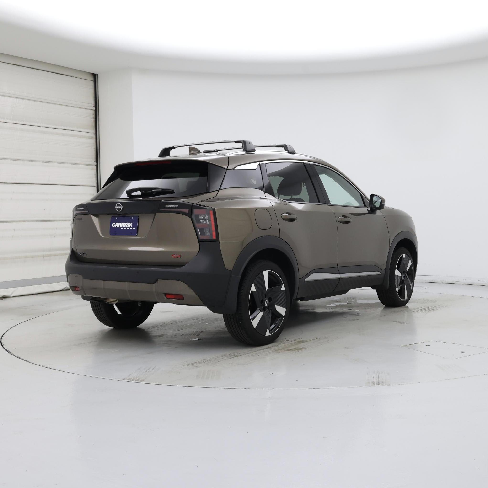 Thumbnail: 2025 Nissan Kicks - 8