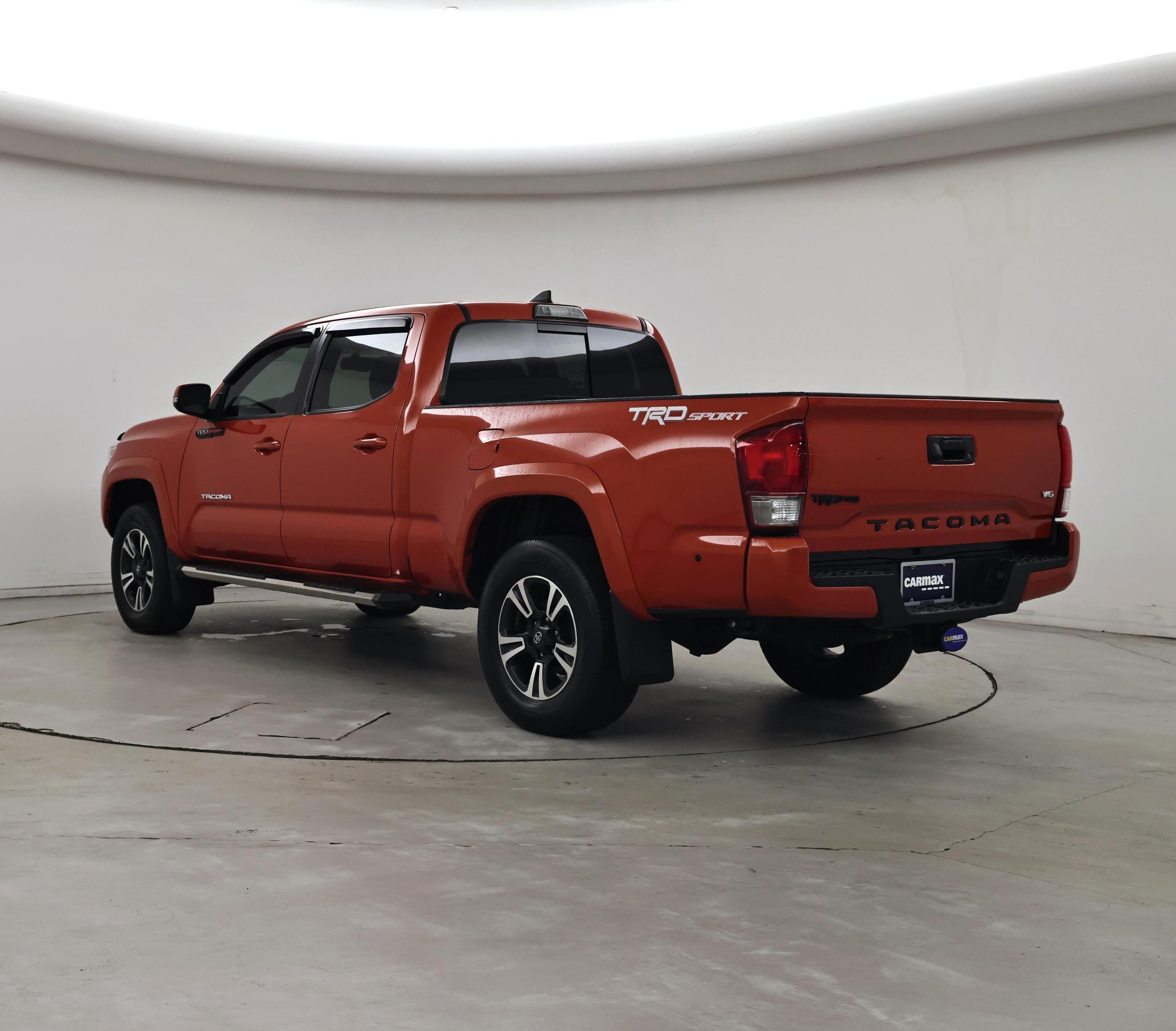 Thumbnail: 2017 Toyota Tacoma - 2