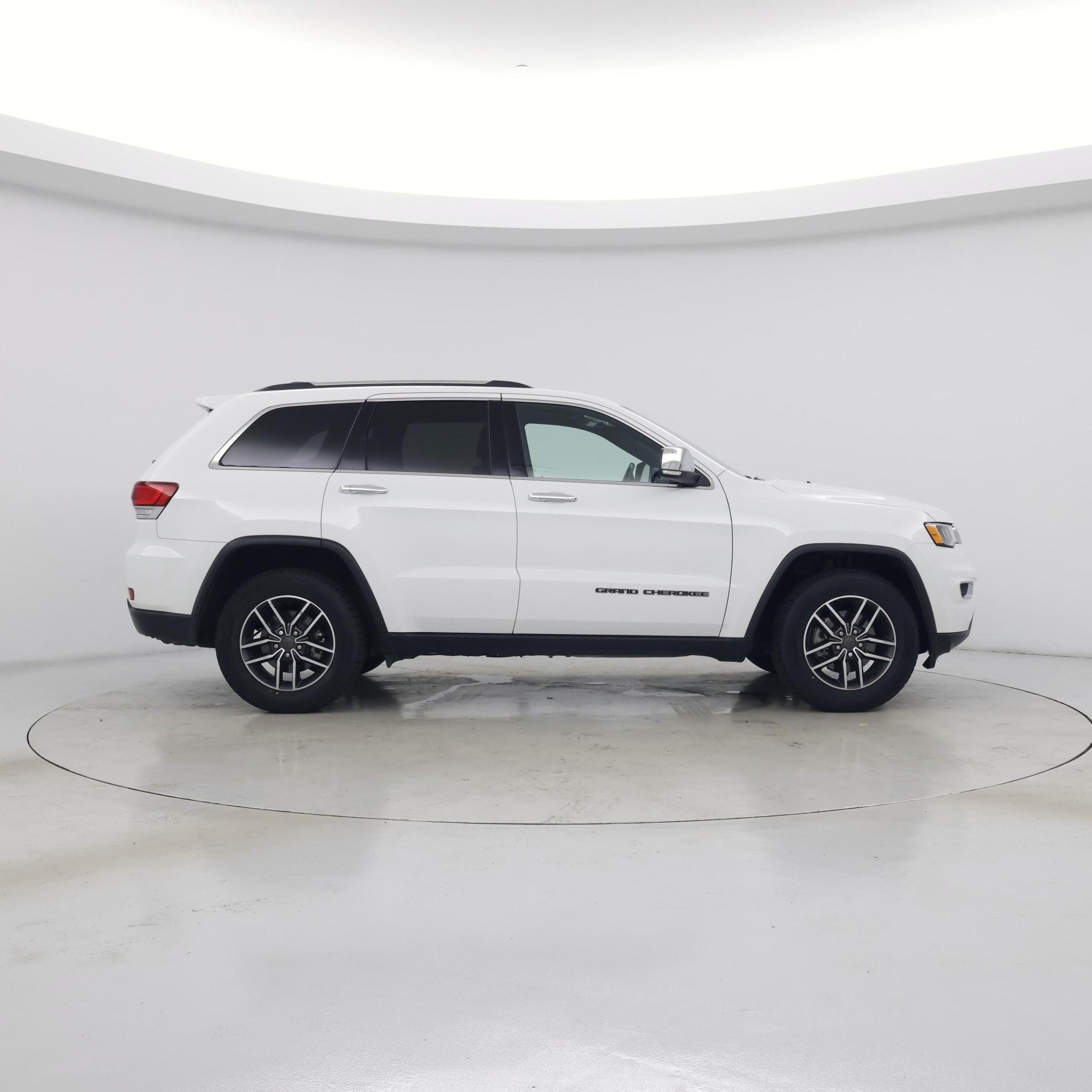 Thumbnail: 2020 Jeep Grand Cherokee - 7
