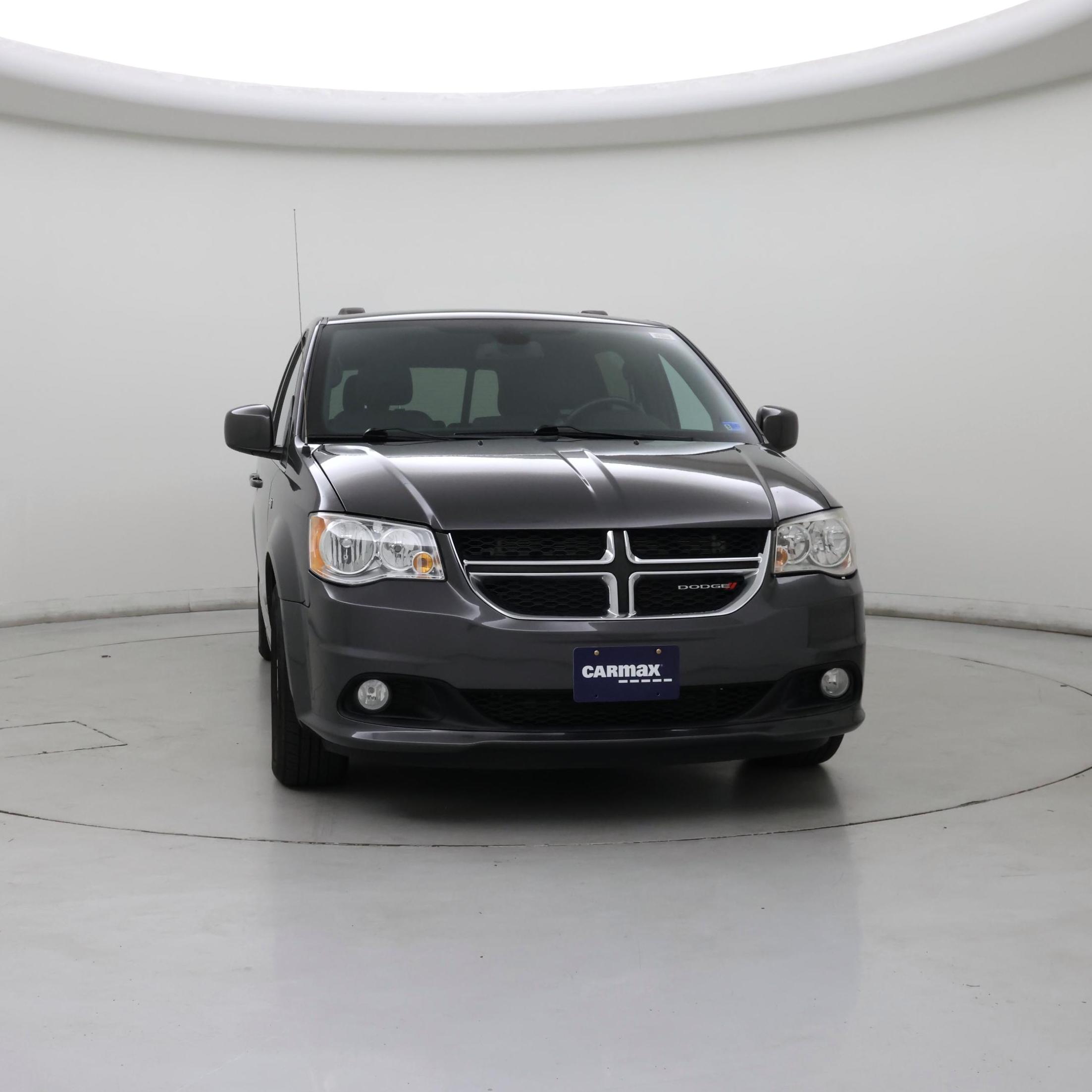 Thumbnail: 2019 Dodge Grand Caravan - 5