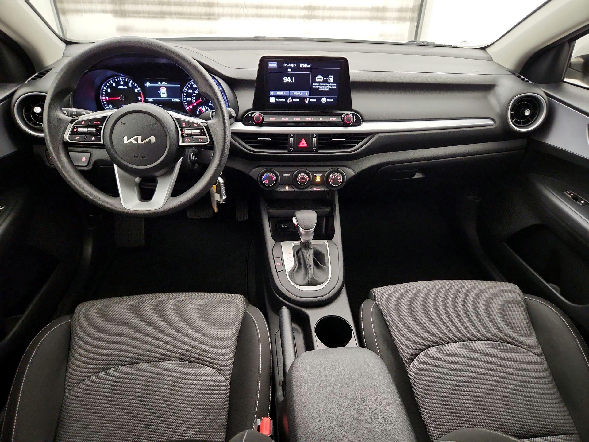 Thumbnail: 2024 Kia Forte - 9