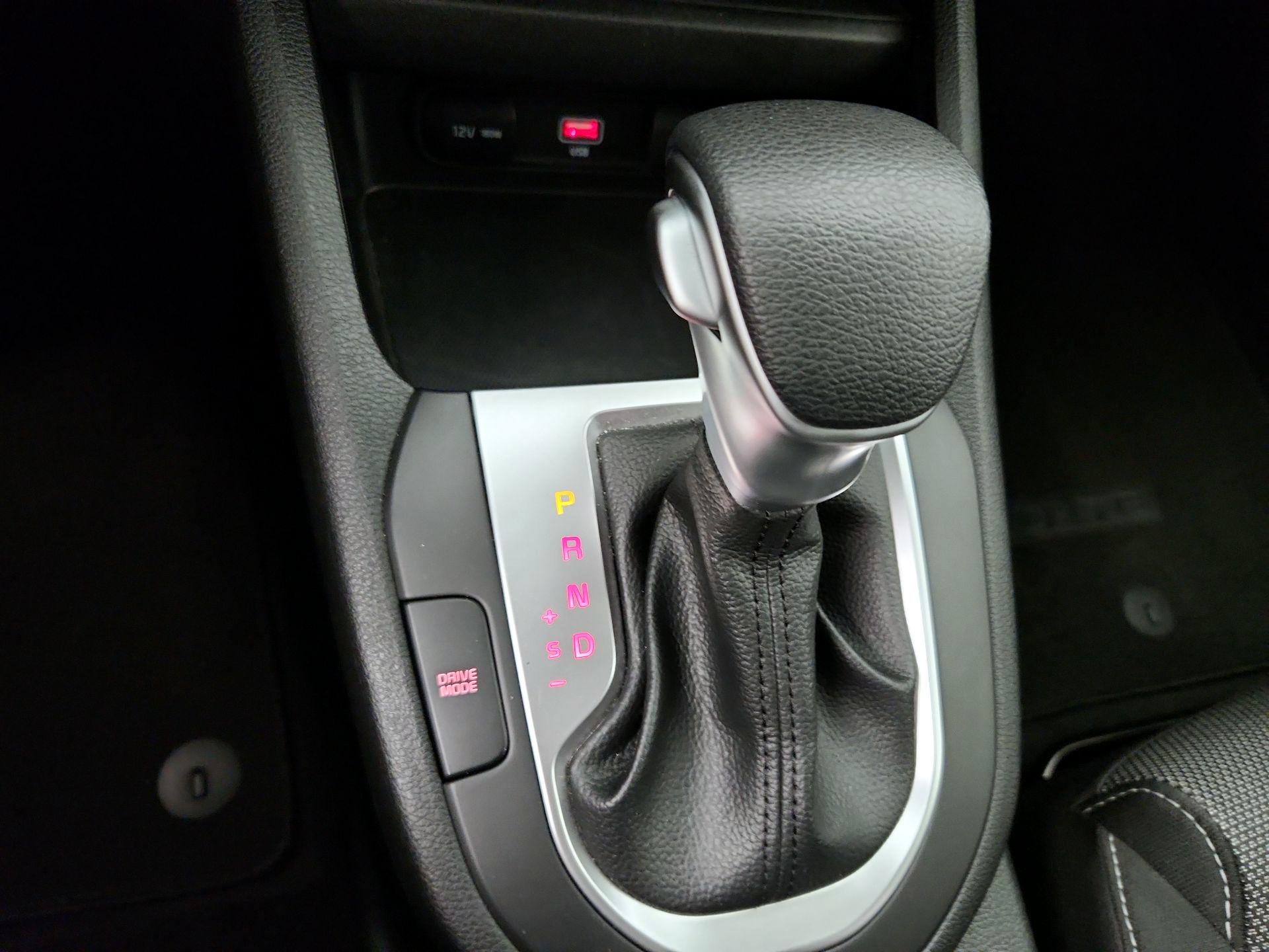Thumbnail: 2024 Kia Forte - 17