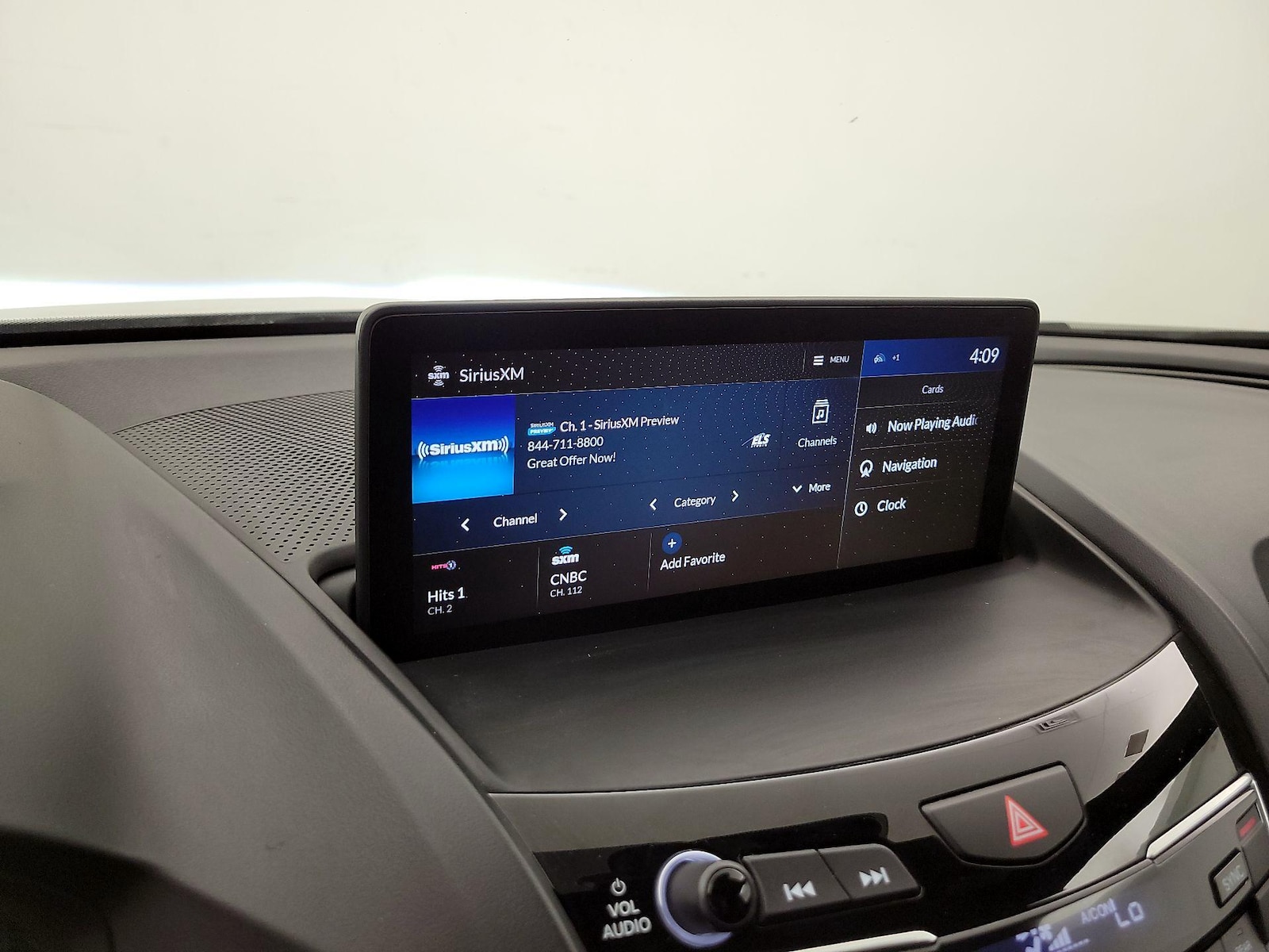 2023 Acura RDX A-Spec Package - Photo 17