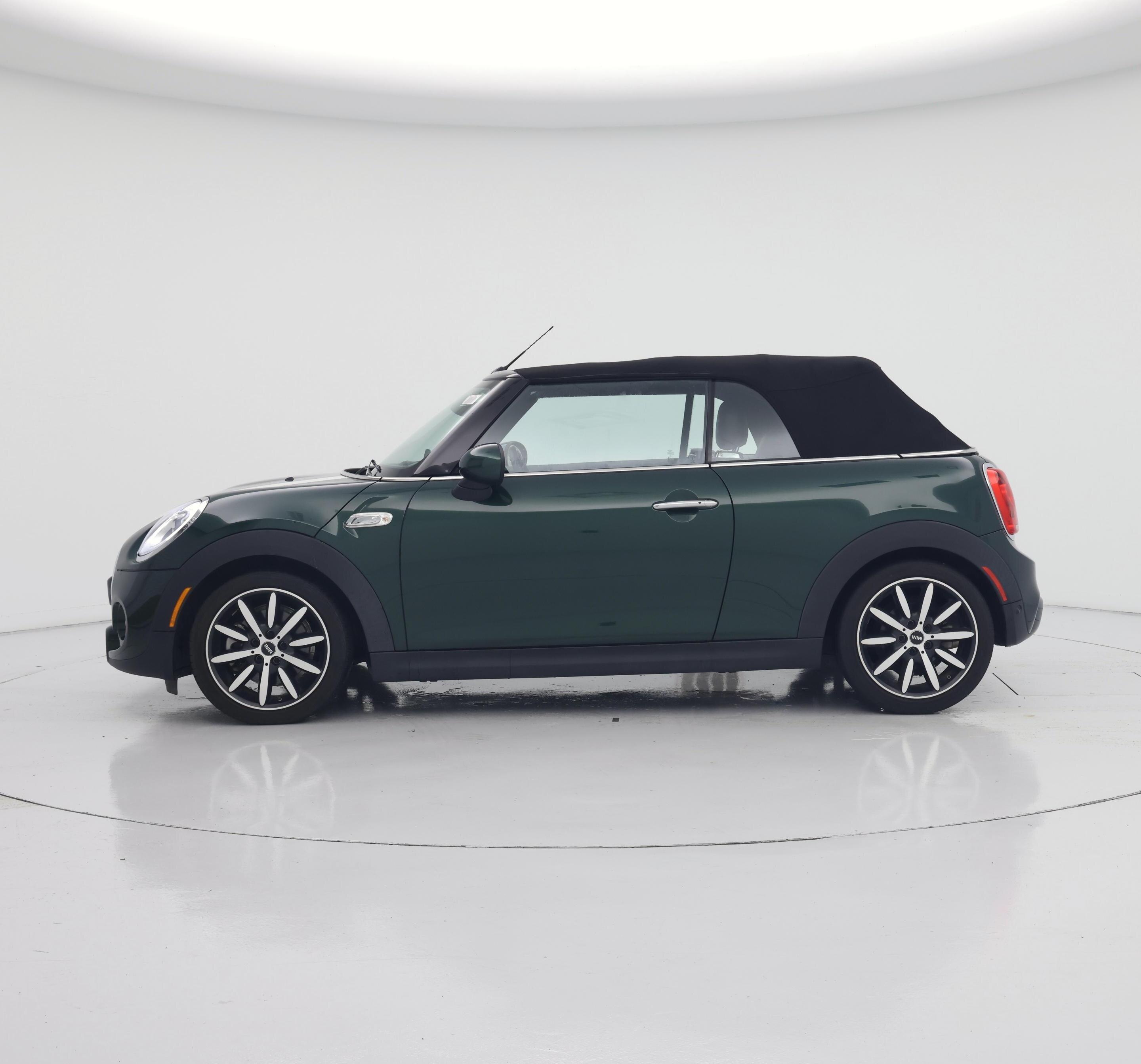Thumbnail: 2017 MINI Cooper - 3