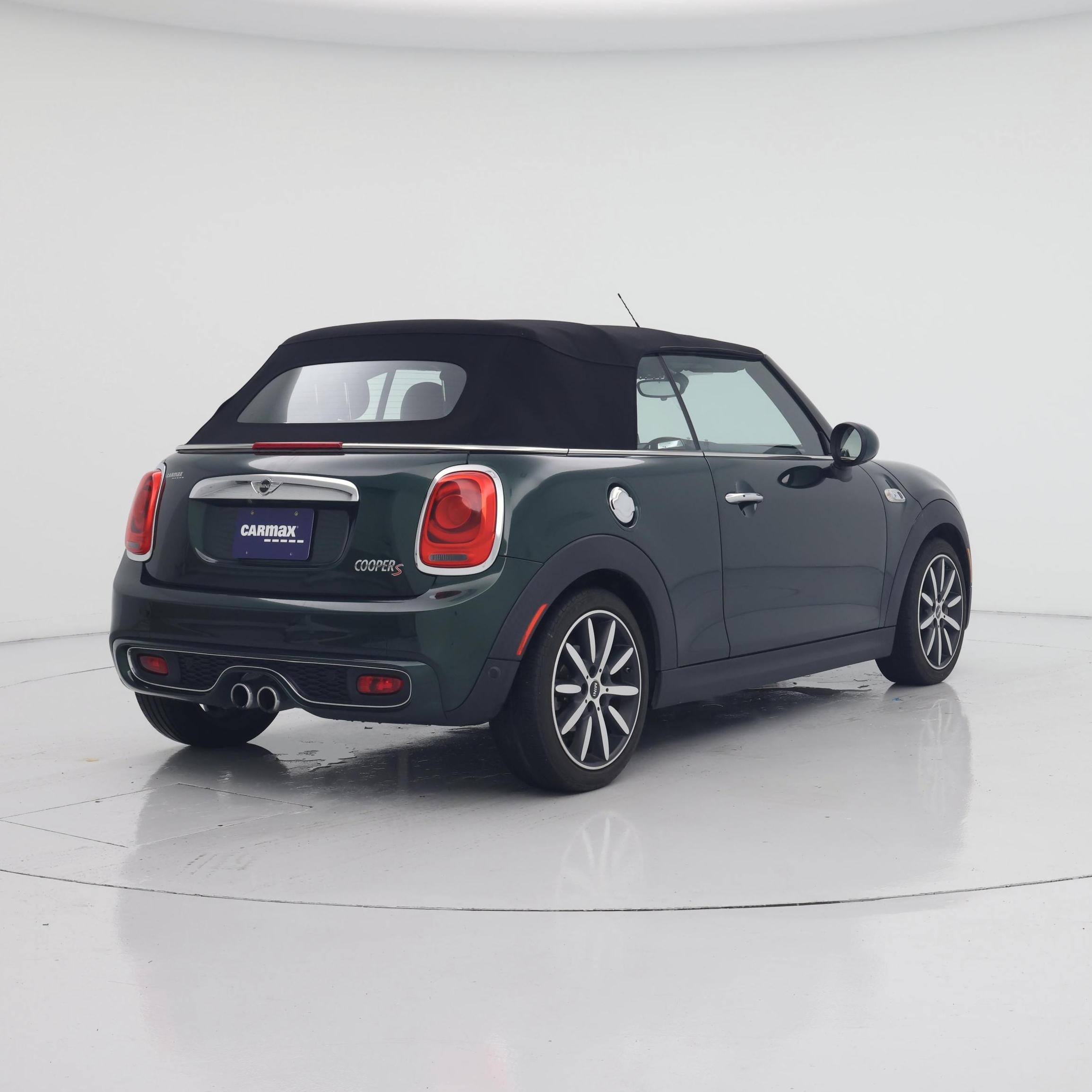 Thumbnail: 2017 MINI Cooper - 8