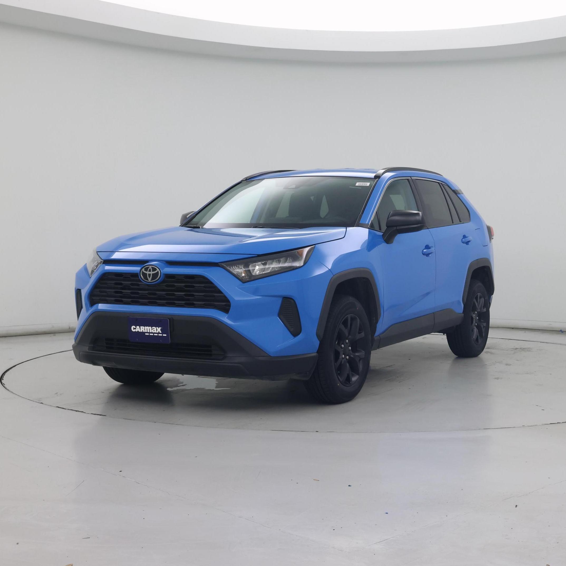 Thumbnail: 2021 Toyota RAV4 - 4