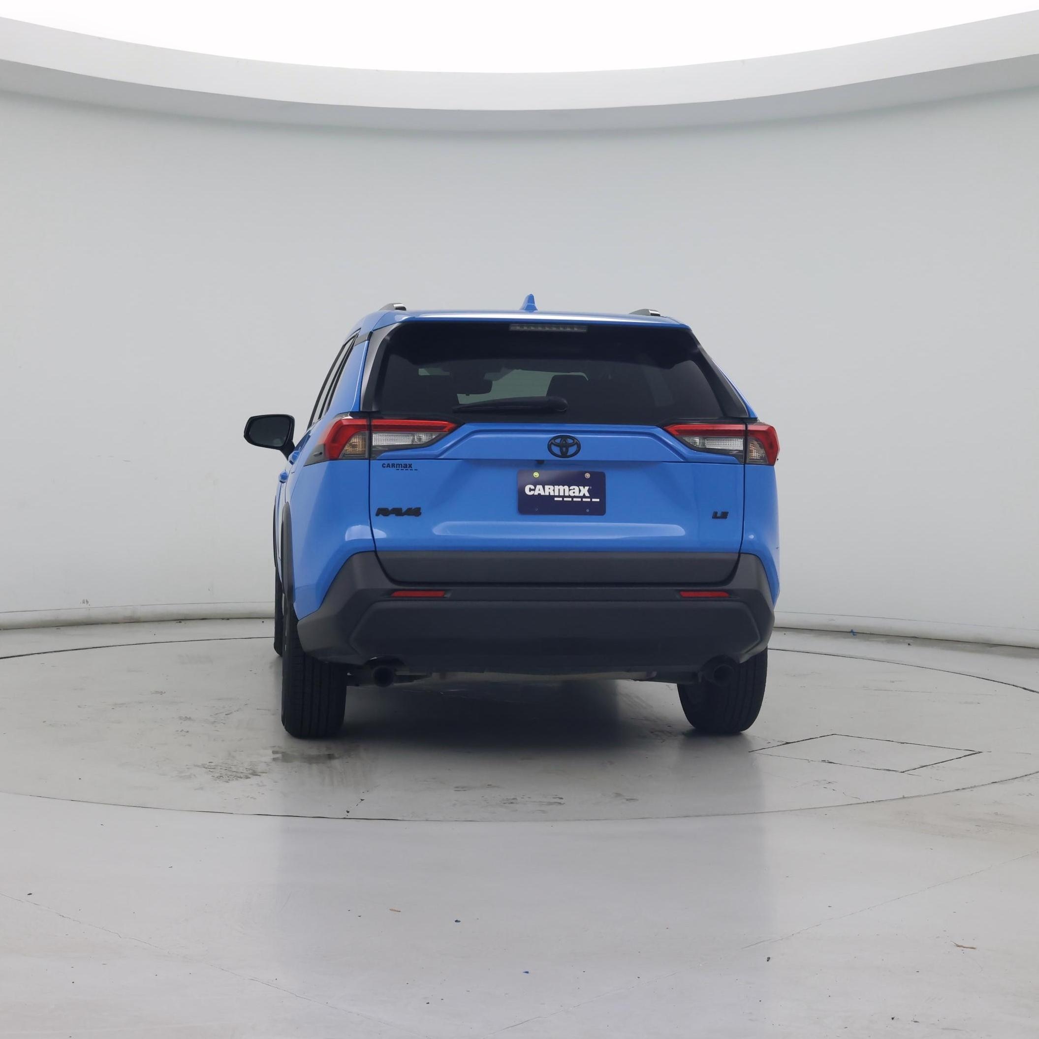 Thumbnail: 2021 Toyota RAV4 - 6