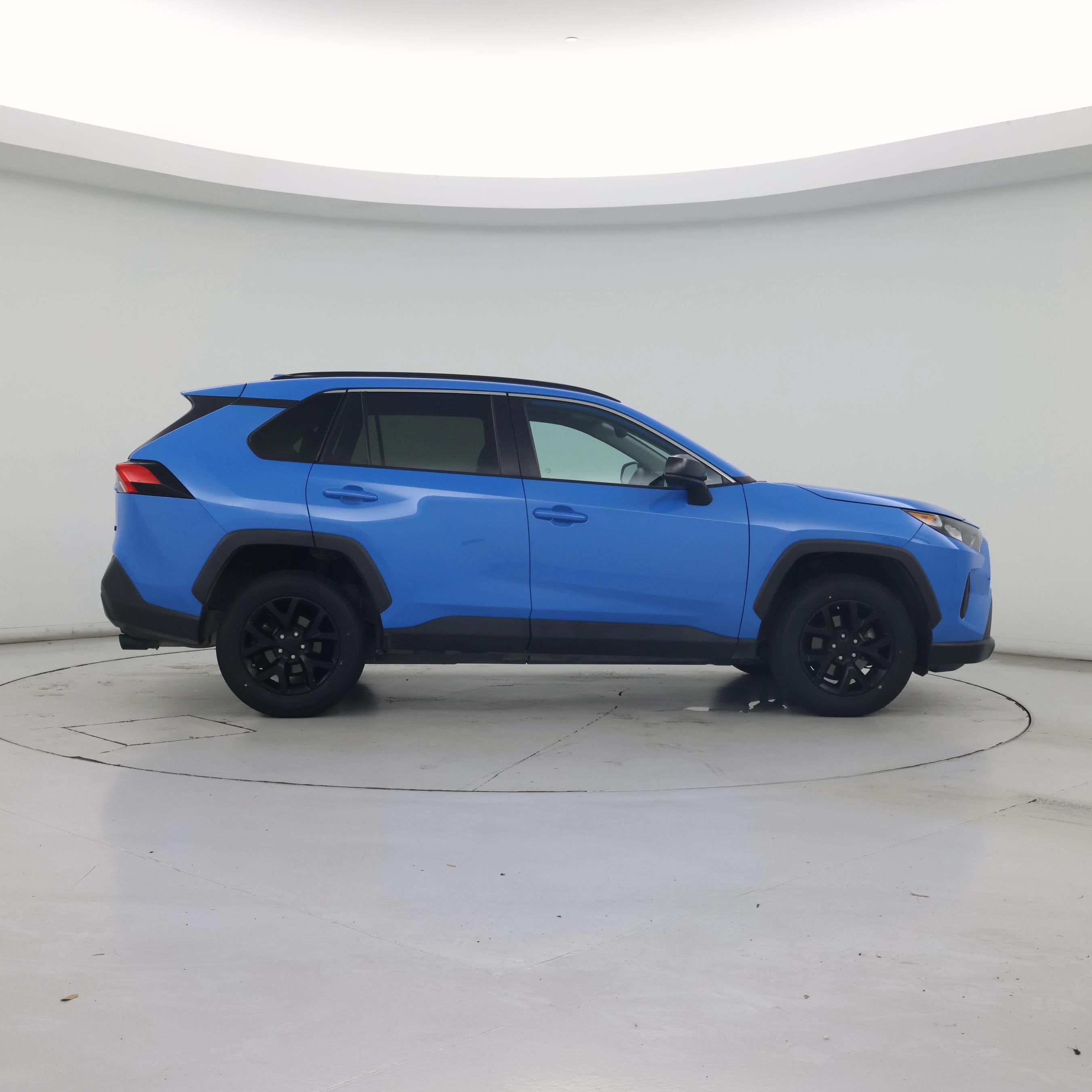 Thumbnail: 2021 Toyota RAV4 - 7