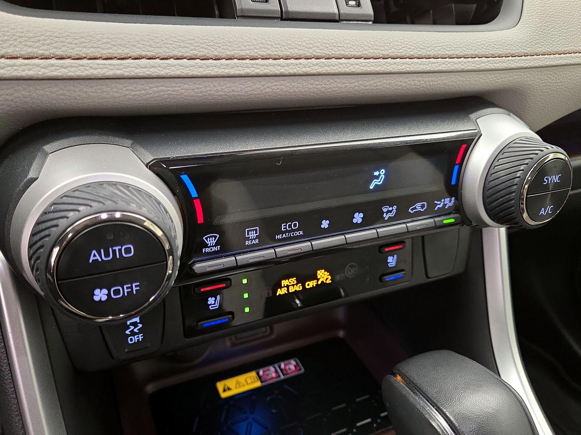 Thumbnail: 2023 Toyota RAV4 - 16