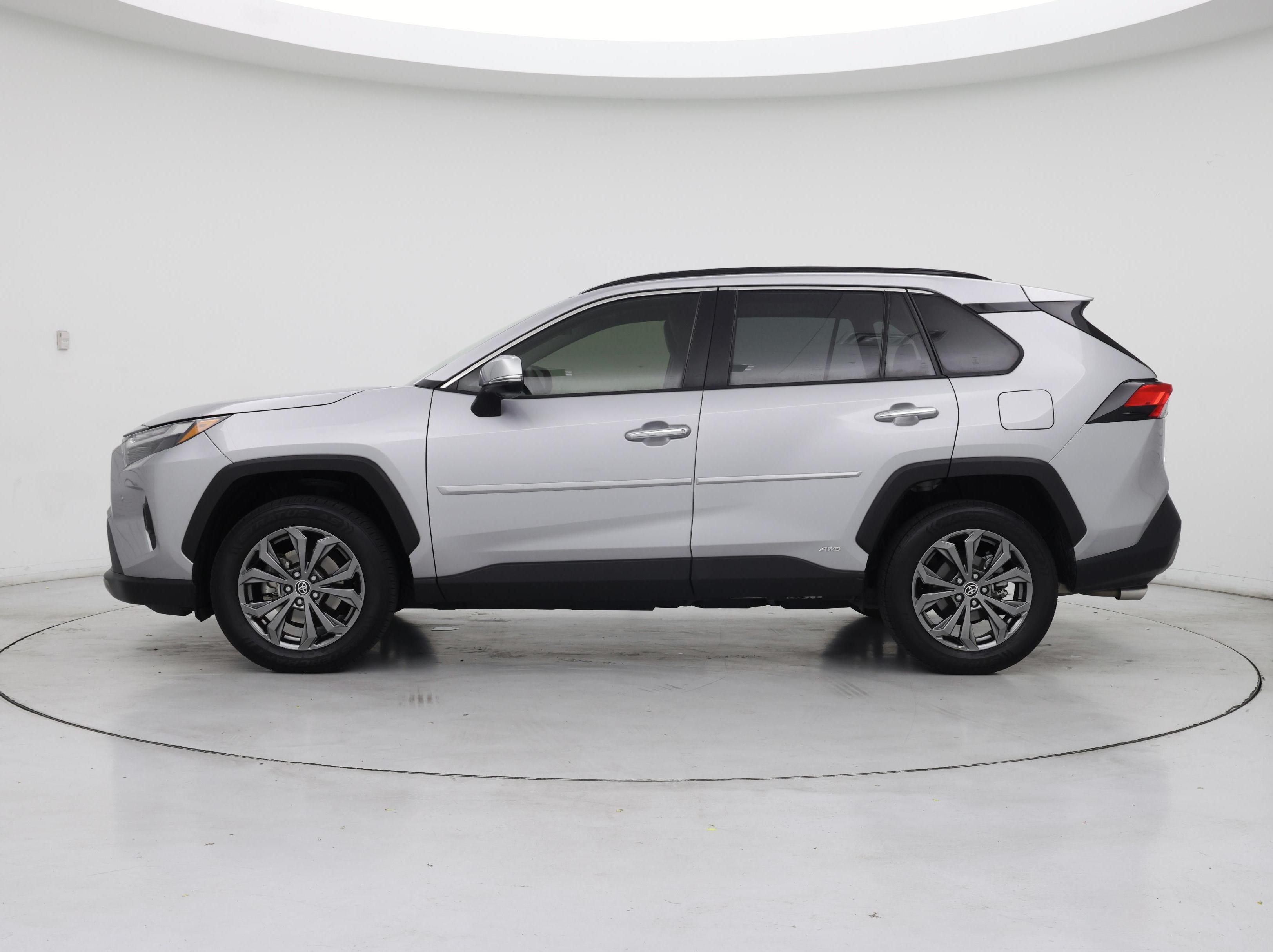 Thumbnail: 2023 Toyota RAV4 - 3