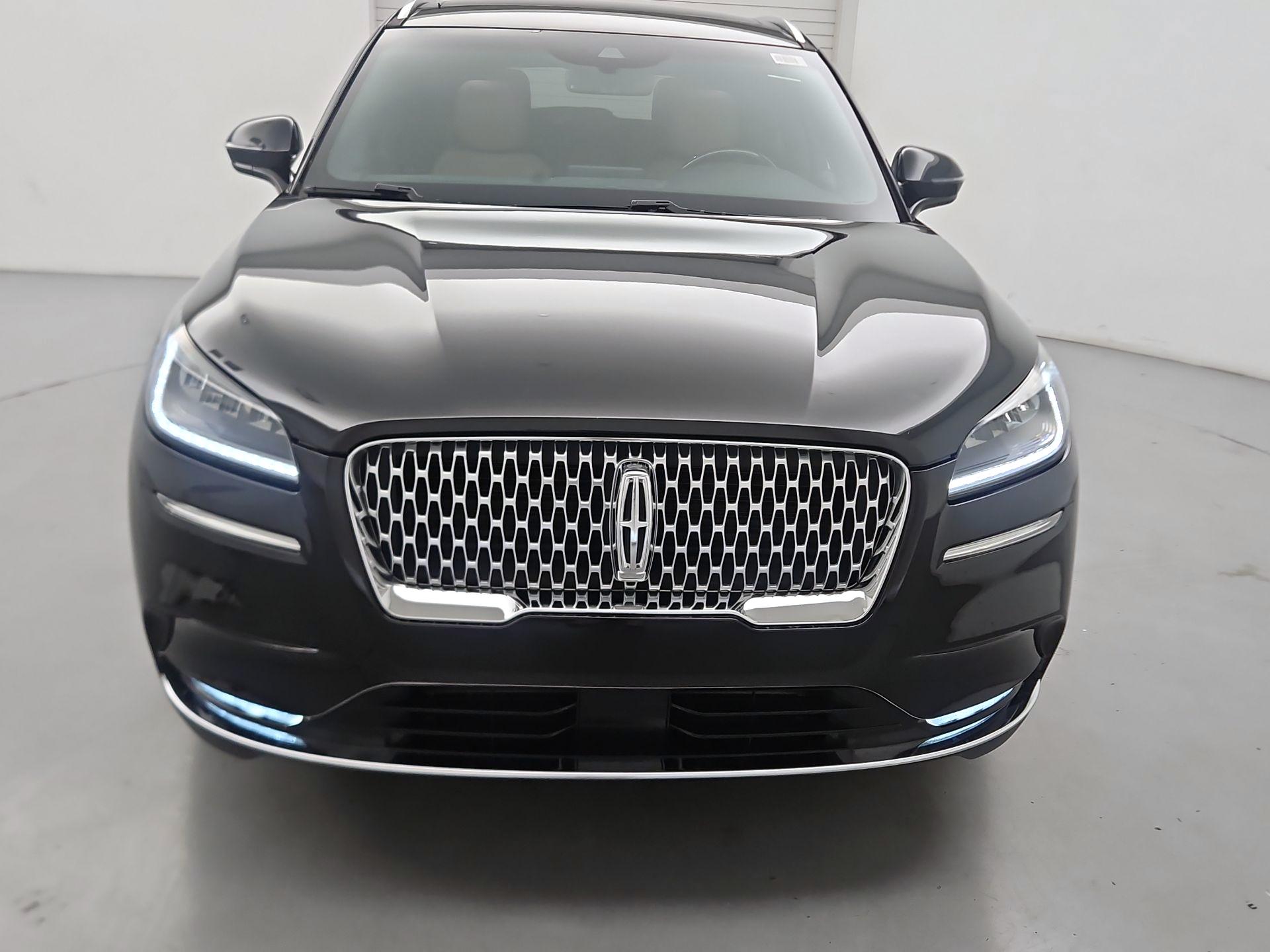 Thumbnail: 2020 Lincoln Corsair - 2