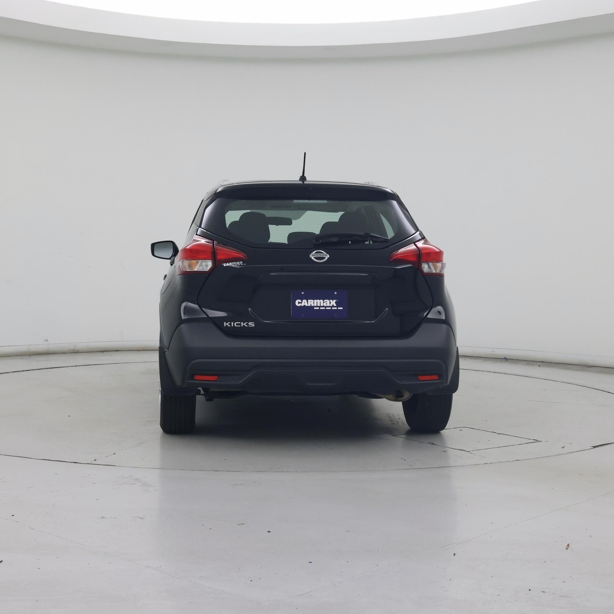 Thumbnail: 2018 Nissan Kicks - 6