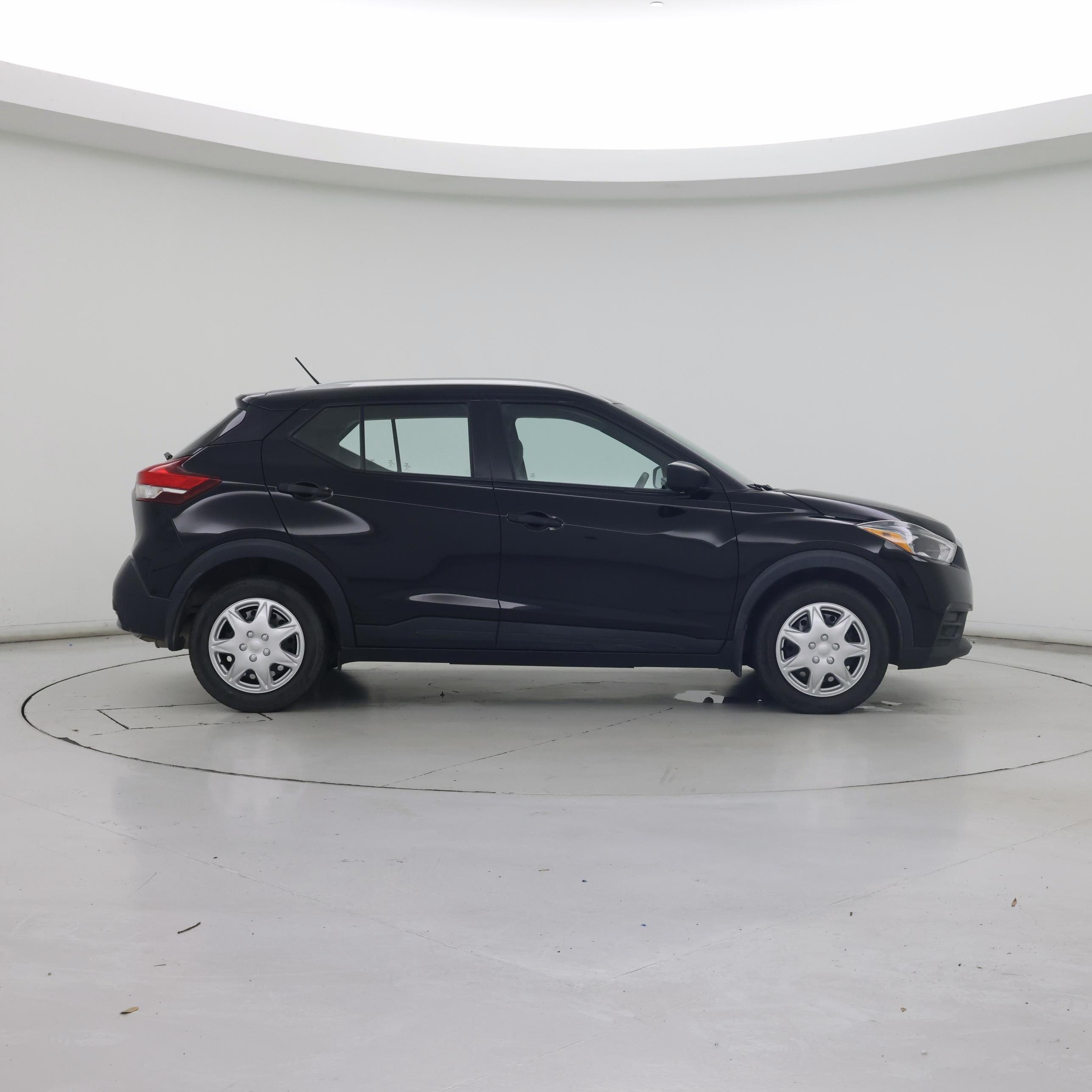 Thumbnail: 2018 Nissan Kicks - 7