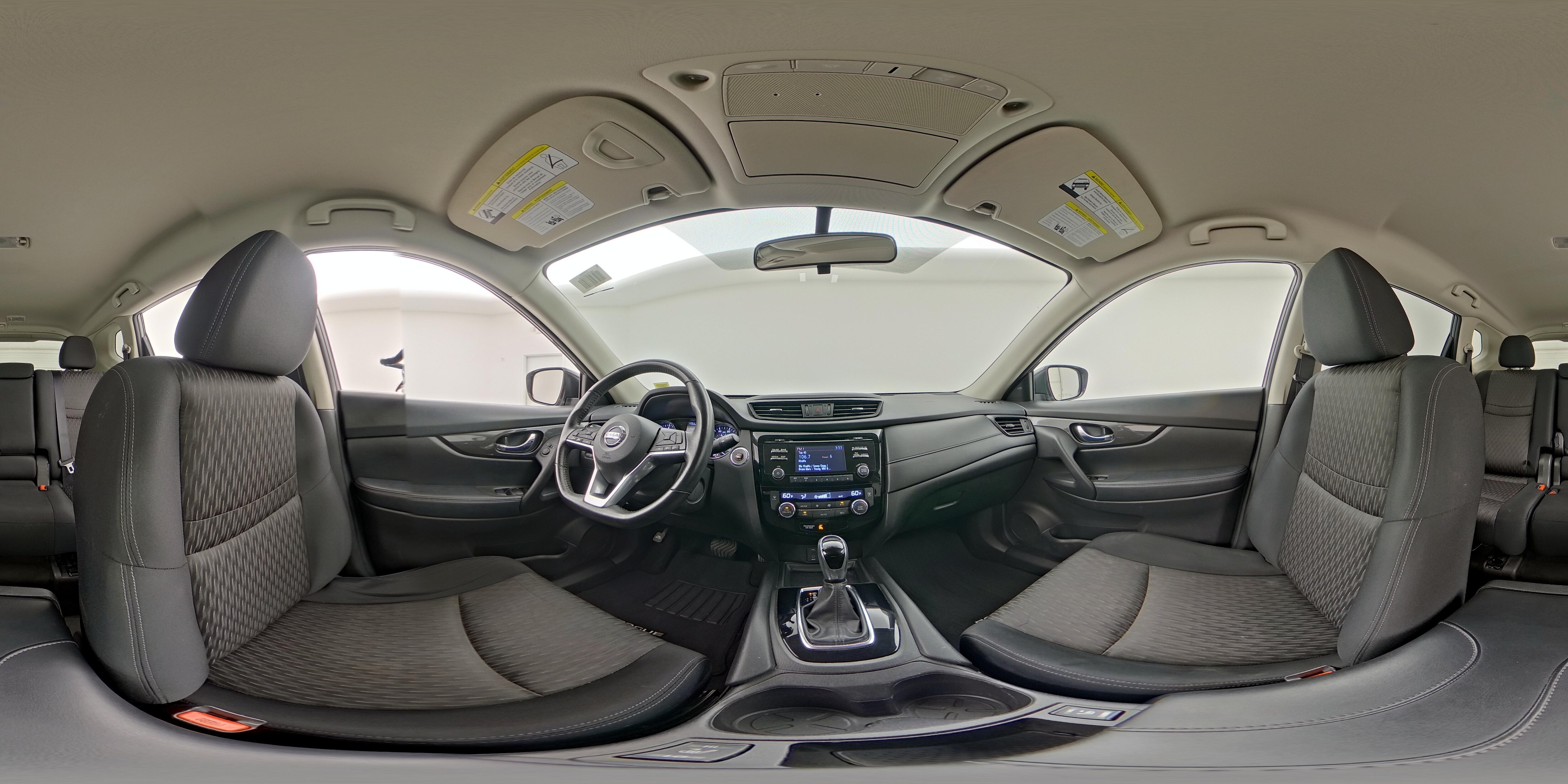 2017 Nissan Rogue SV - Photo 22