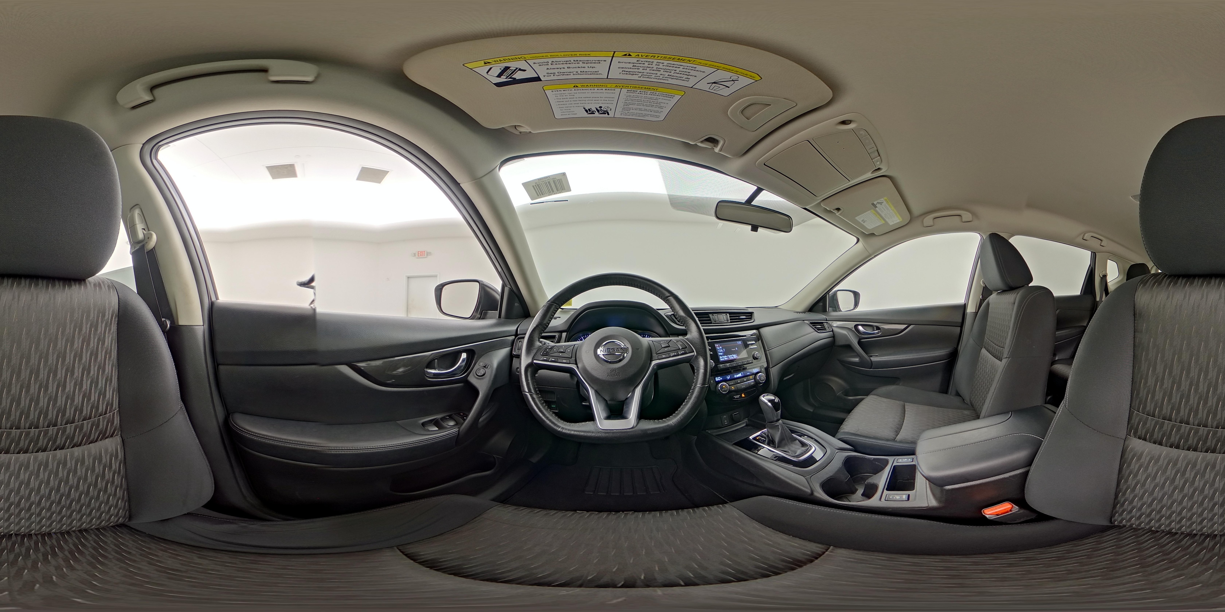 2017 Nissan Rogue SV - Photo 24