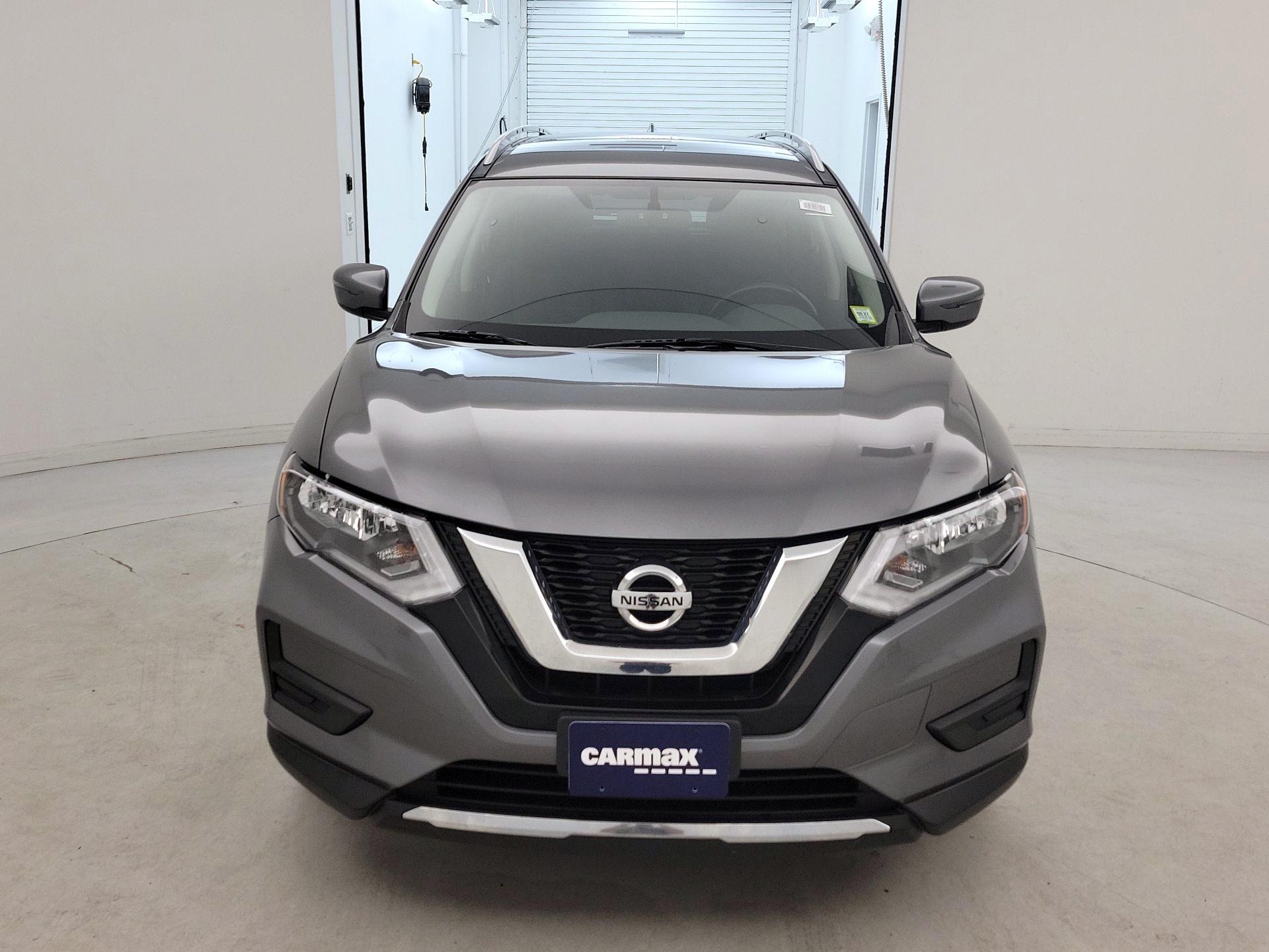 Thumbnail: 2017 Nissan Rogue - 2