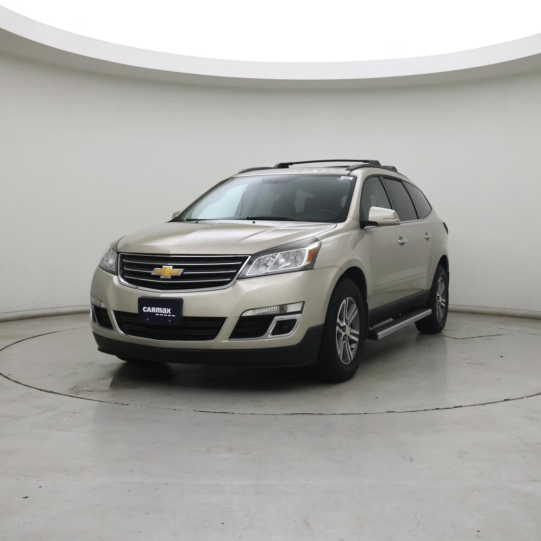 Thumbnail: 2015 Chevrolet Traverse - 4