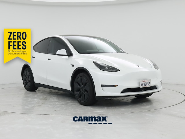 White 2025 Tesla Model Y SUV / Crossover Rear-Wheel Drive Automatic