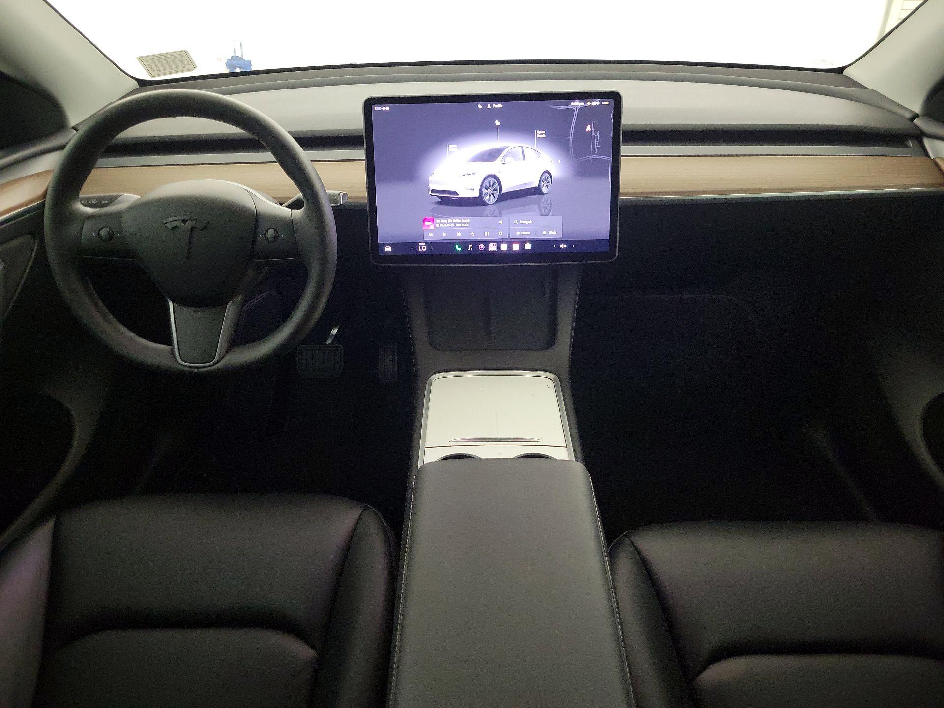 Thumbnail: 2025 Tesla Model Y - 9