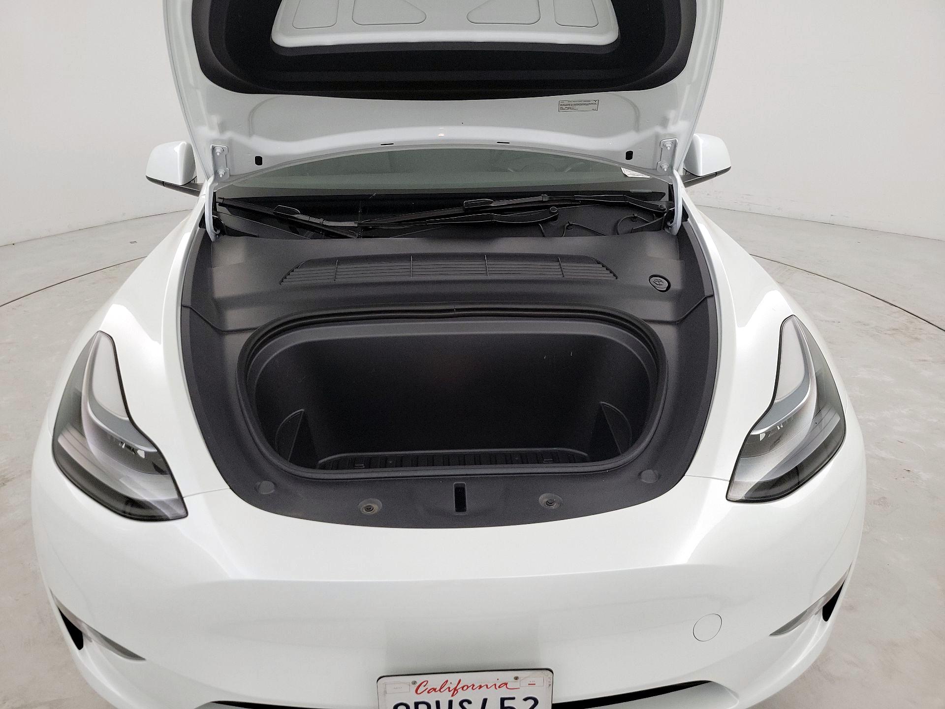 Thumbnail: 2025 Tesla Model Y - 20