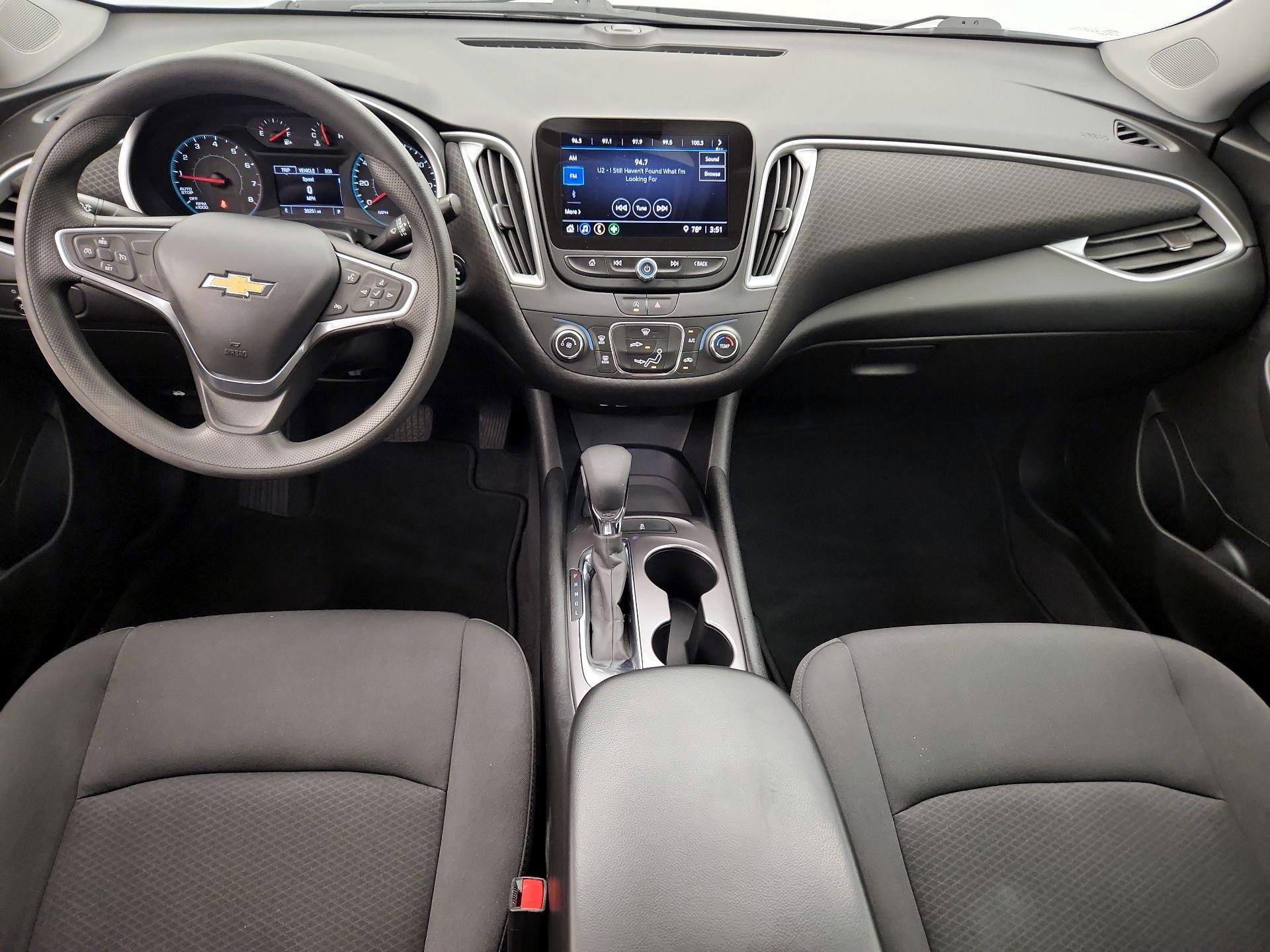 Thumbnail: 2022 Chevrolet Malibu - 9