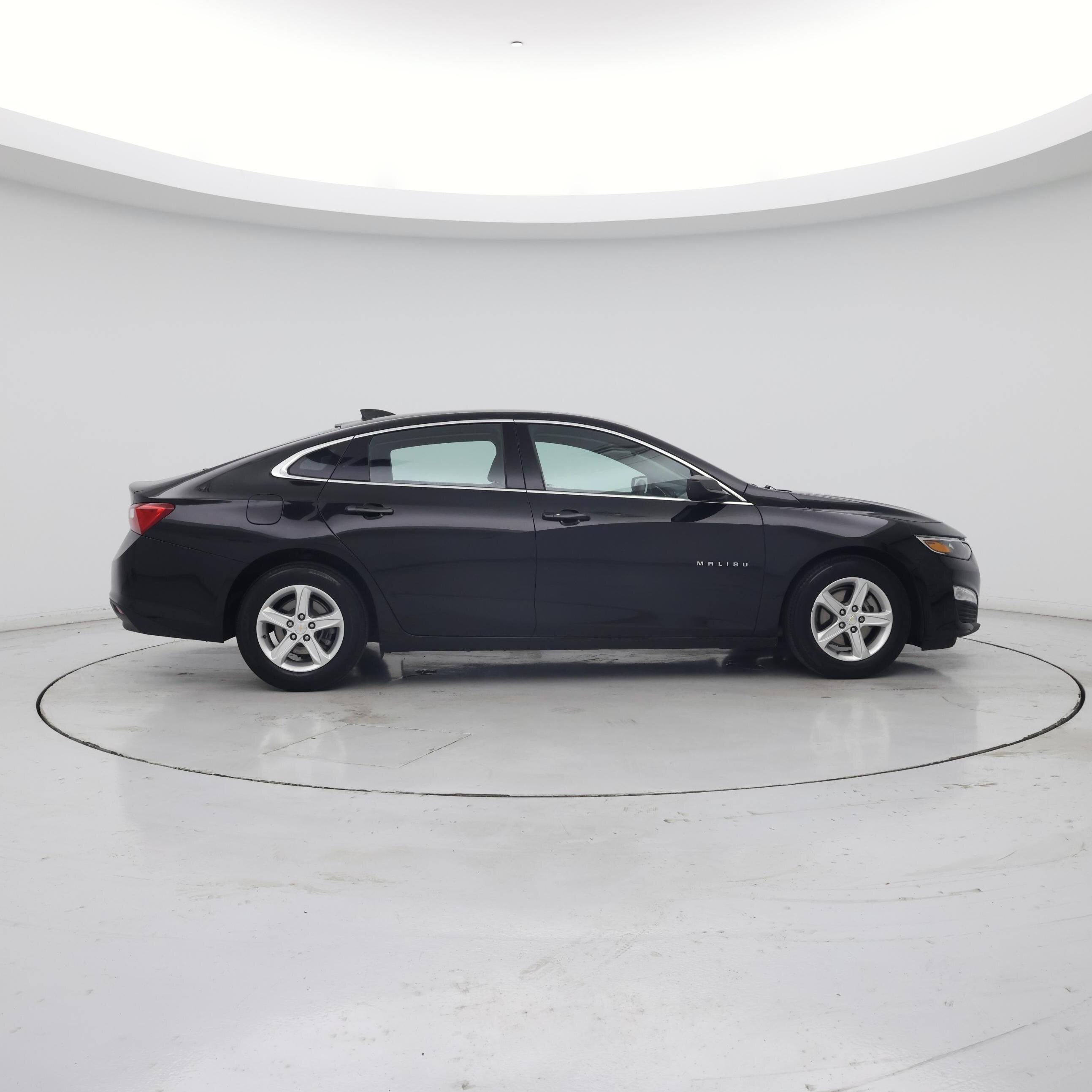 Thumbnail: 2022 Chevrolet Malibu - 7