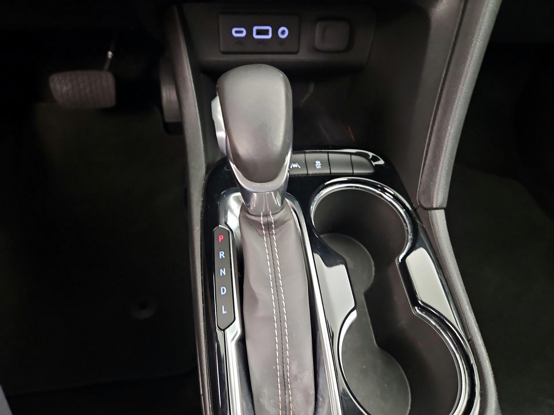 Thumbnail: 2020 Buick Encore GX - 17