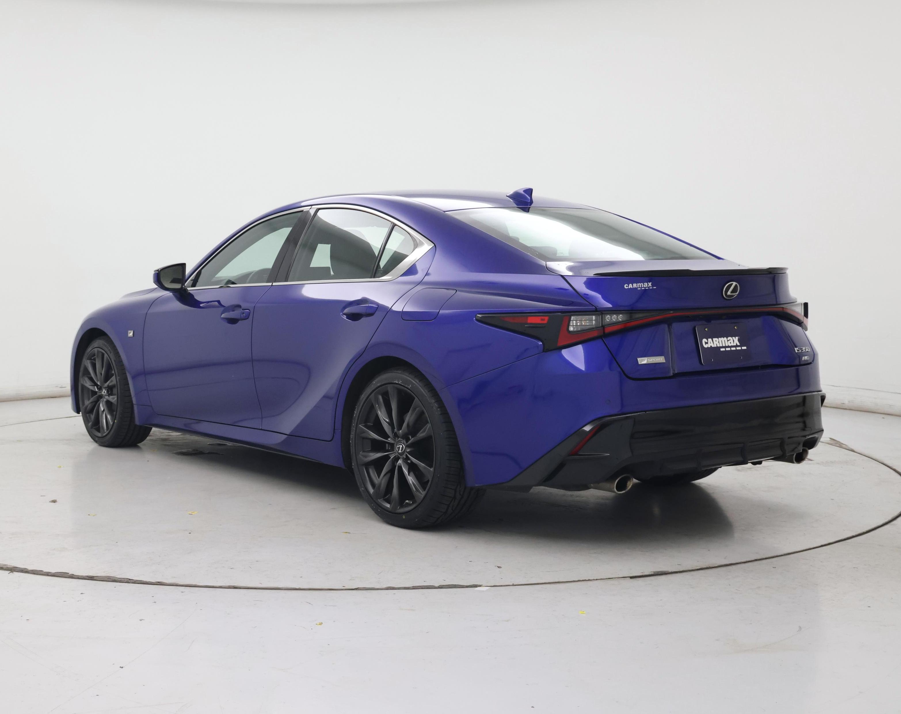 Thumbnail: 2022 Lexus IS - 2