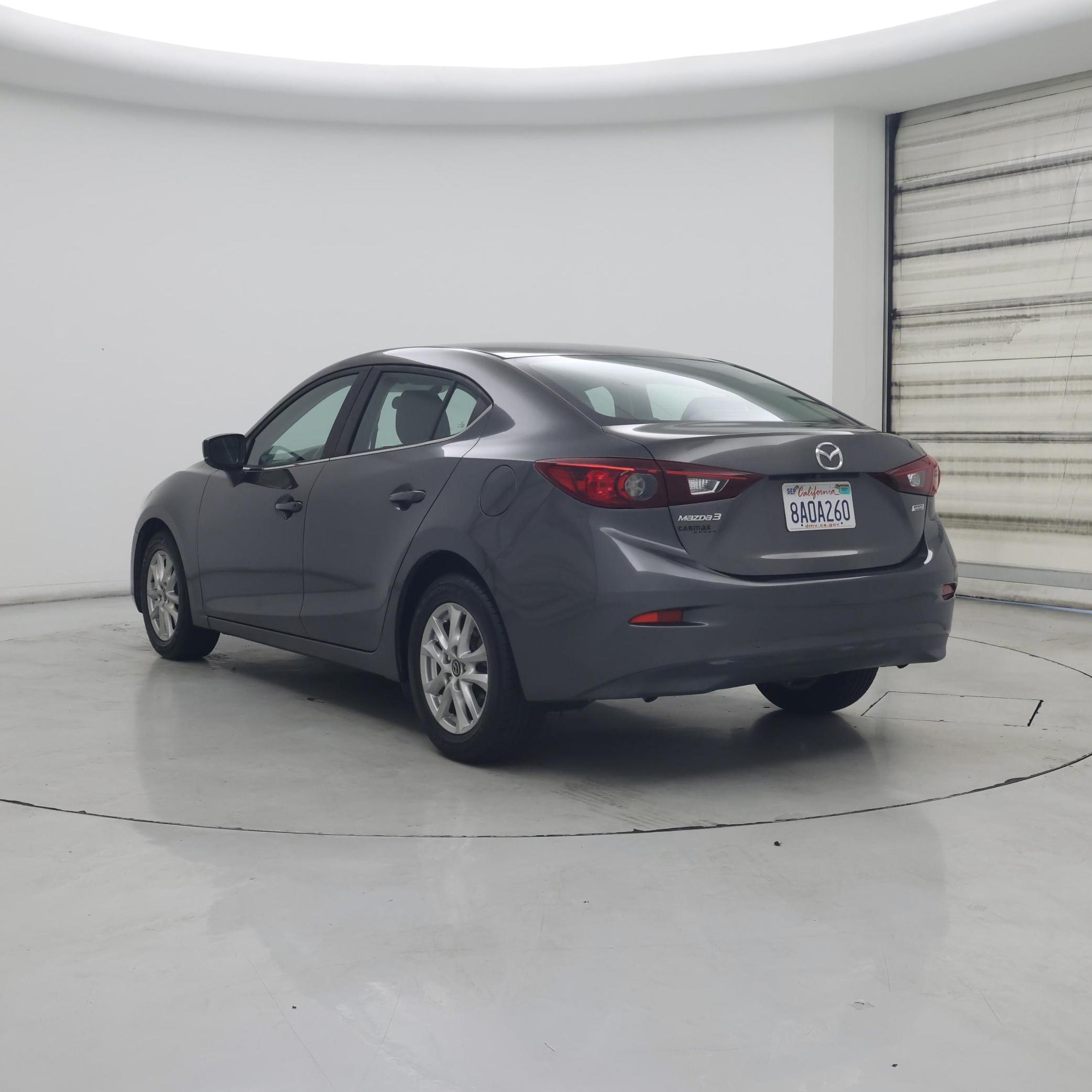 Thumbnail: 2017 Mazda Mazda3 - 2