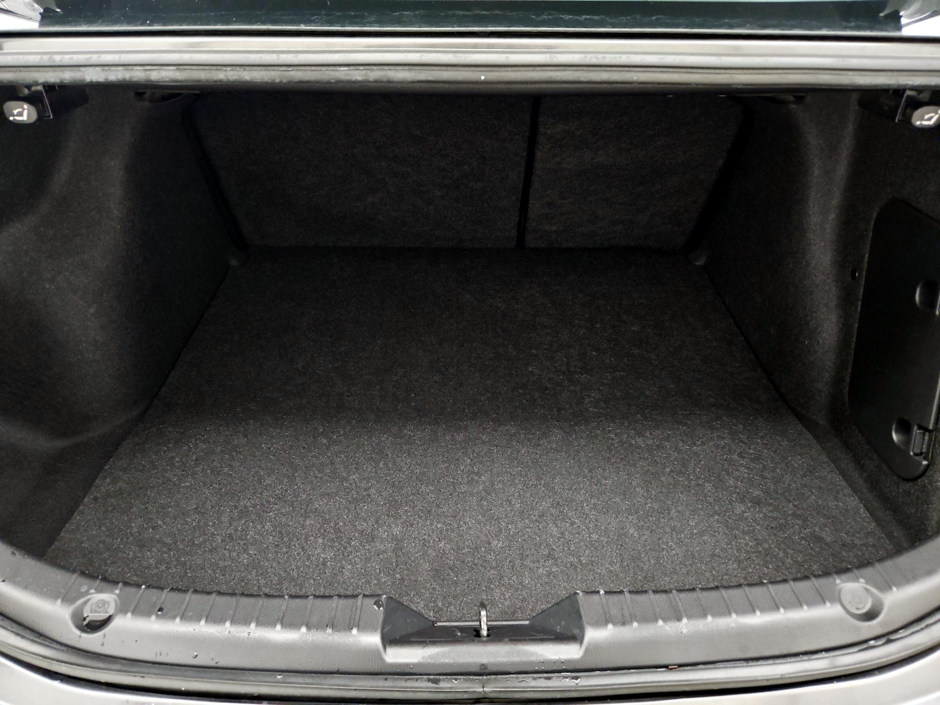 Thumbnail: 2017 Mazda Mazda3 - 19