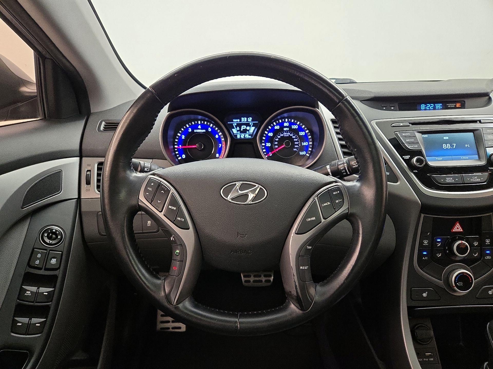 Thumbnail: 2015 Hyundai Elantra - 10