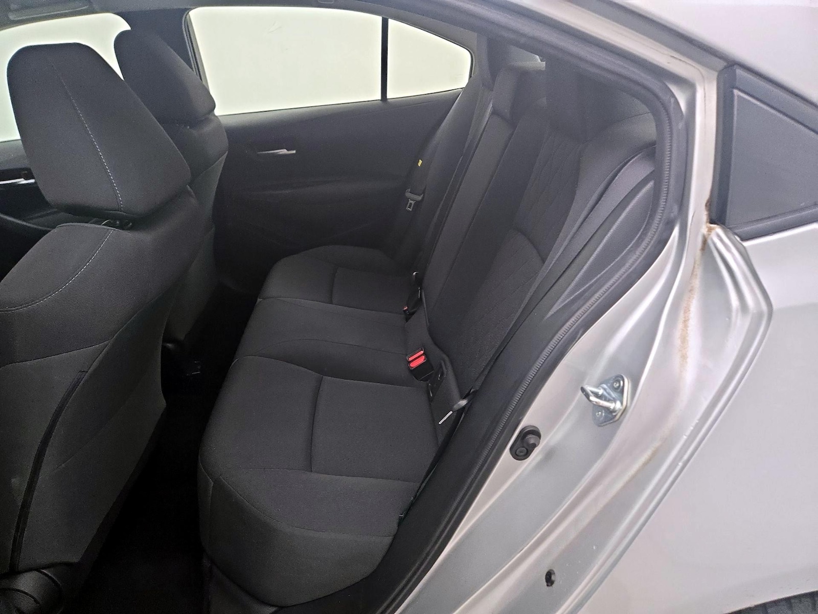 2020 Toyota Corolla LE - Photo 20
