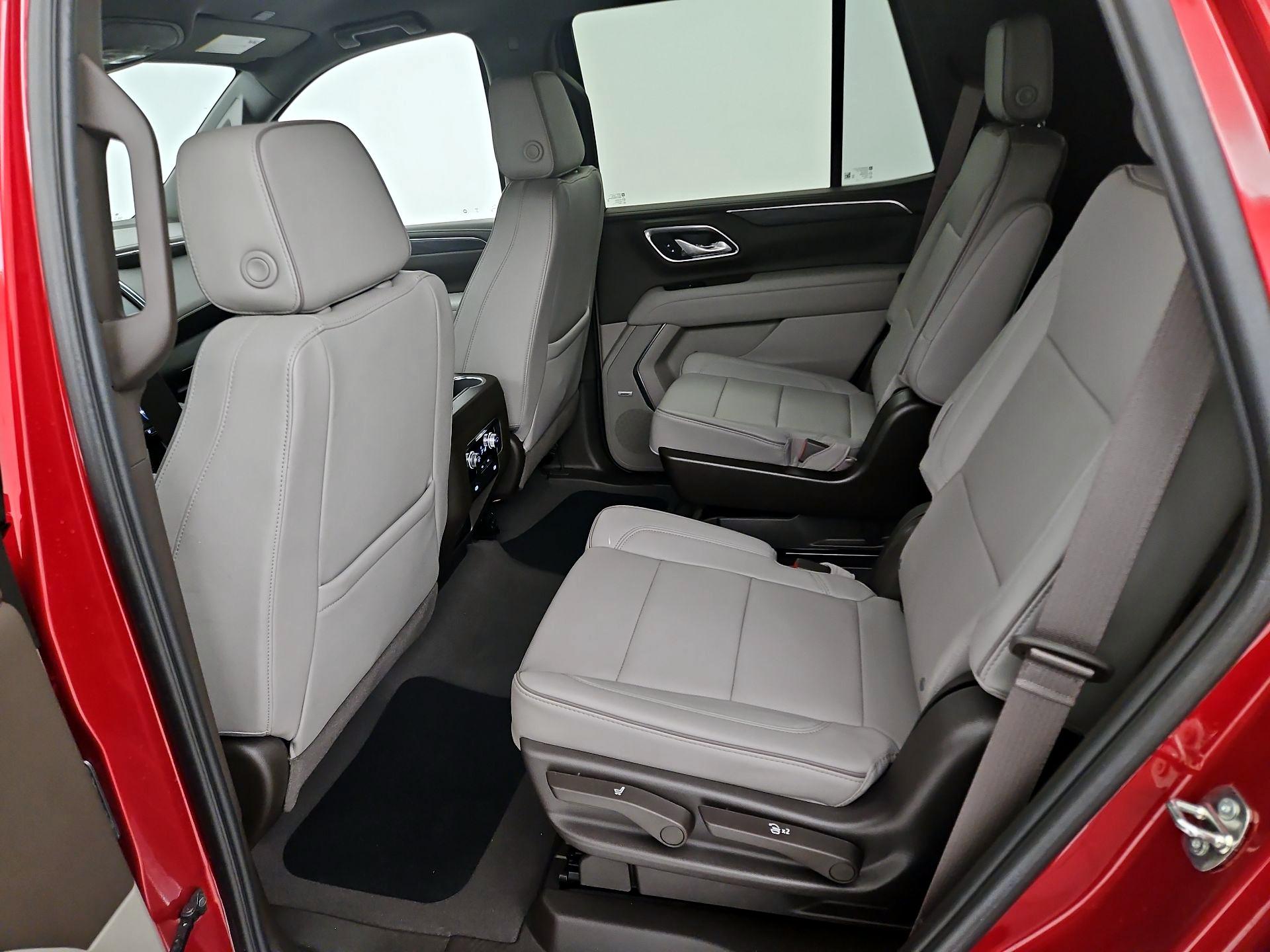 Thumbnail: 2024 GMC Yukon - 19