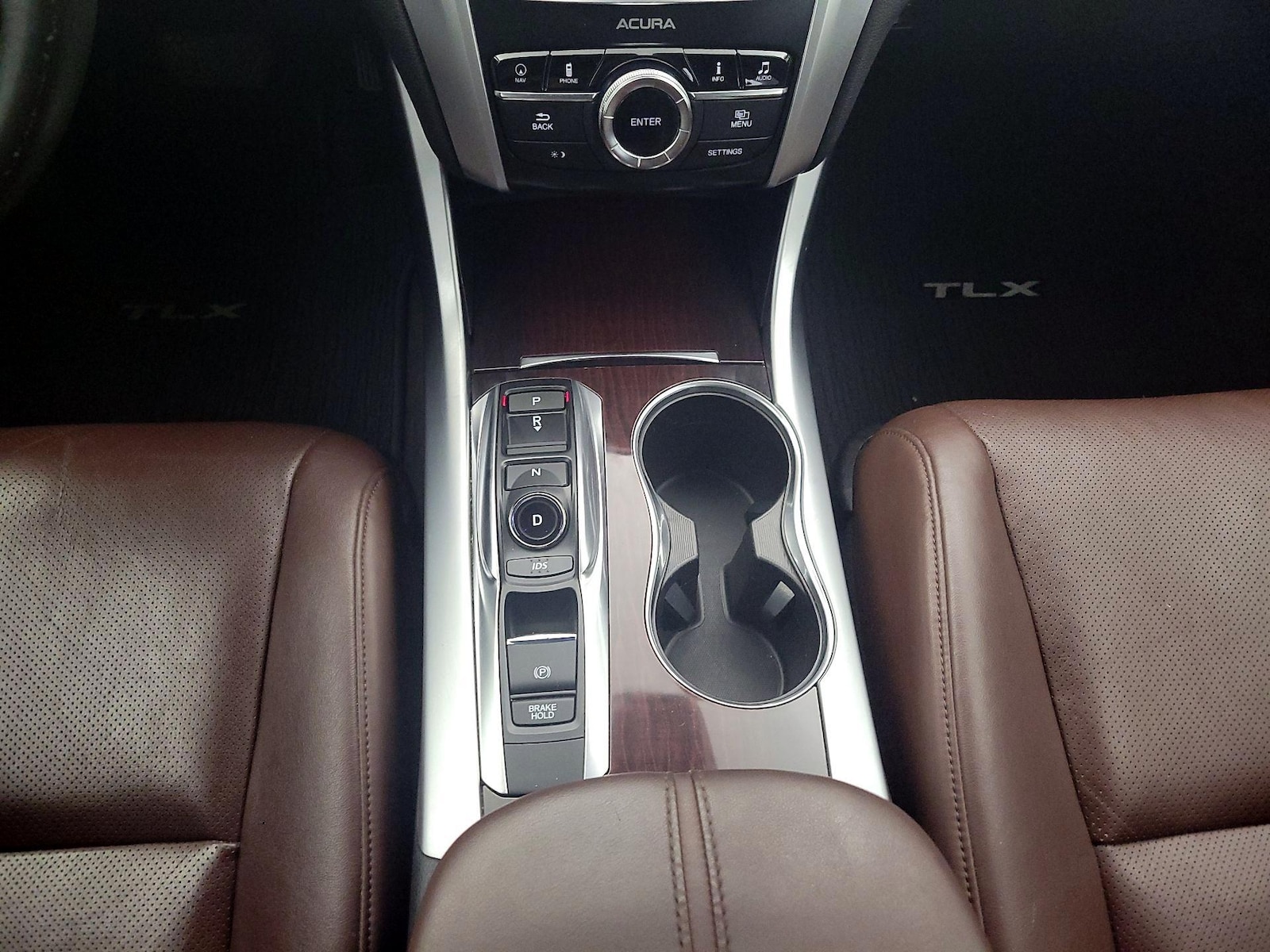 2015 Acura TLX Technology Package - Photo 17