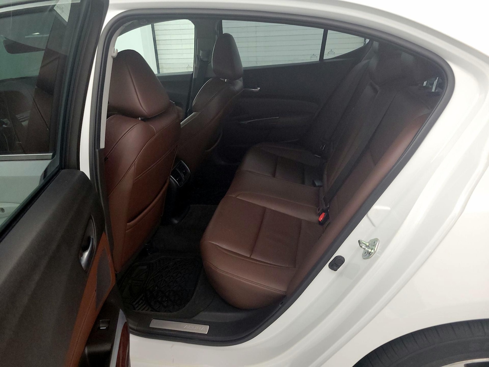 2015 Acura TLX Technology Package - Photo 18