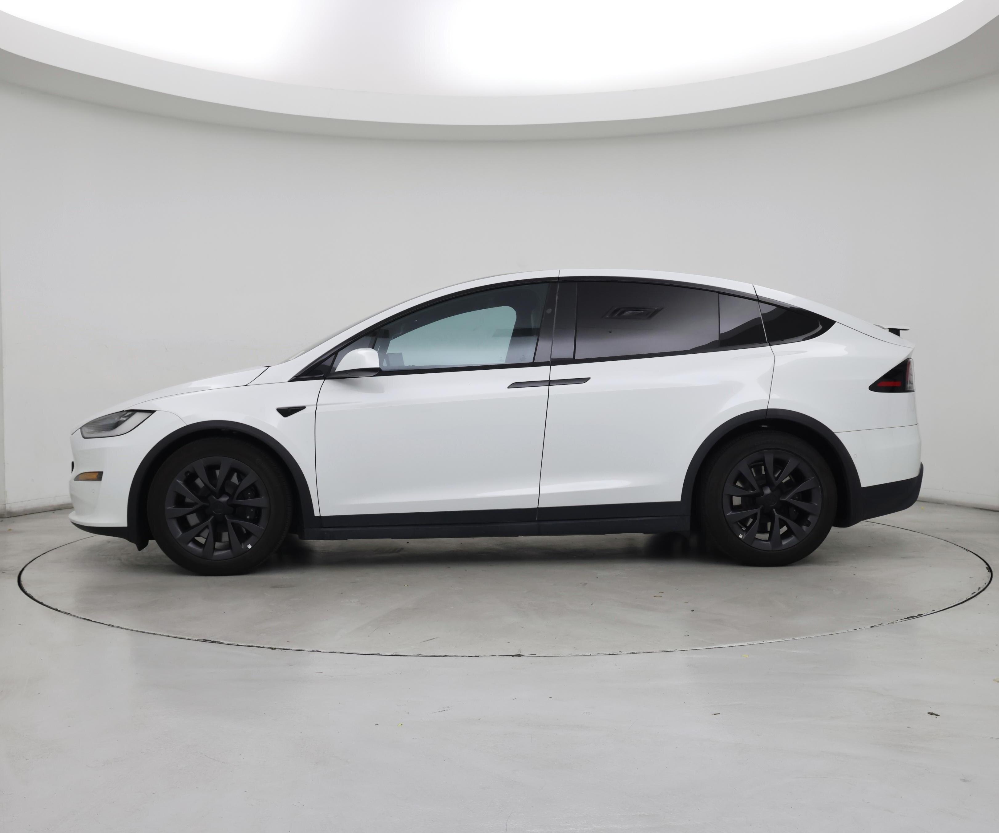 Thumbnail: 2023 Tesla Model X - 3