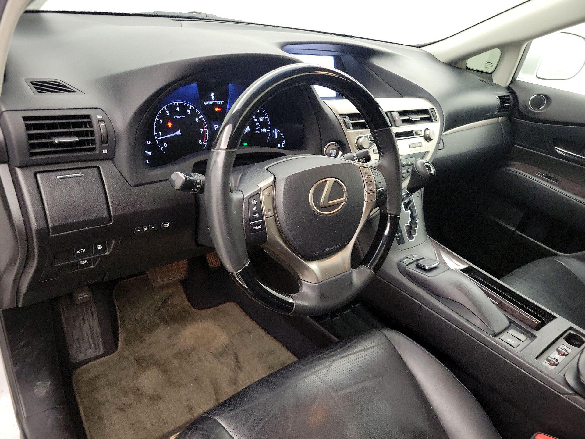Thumbnail: 2015 Lexus RX - 9