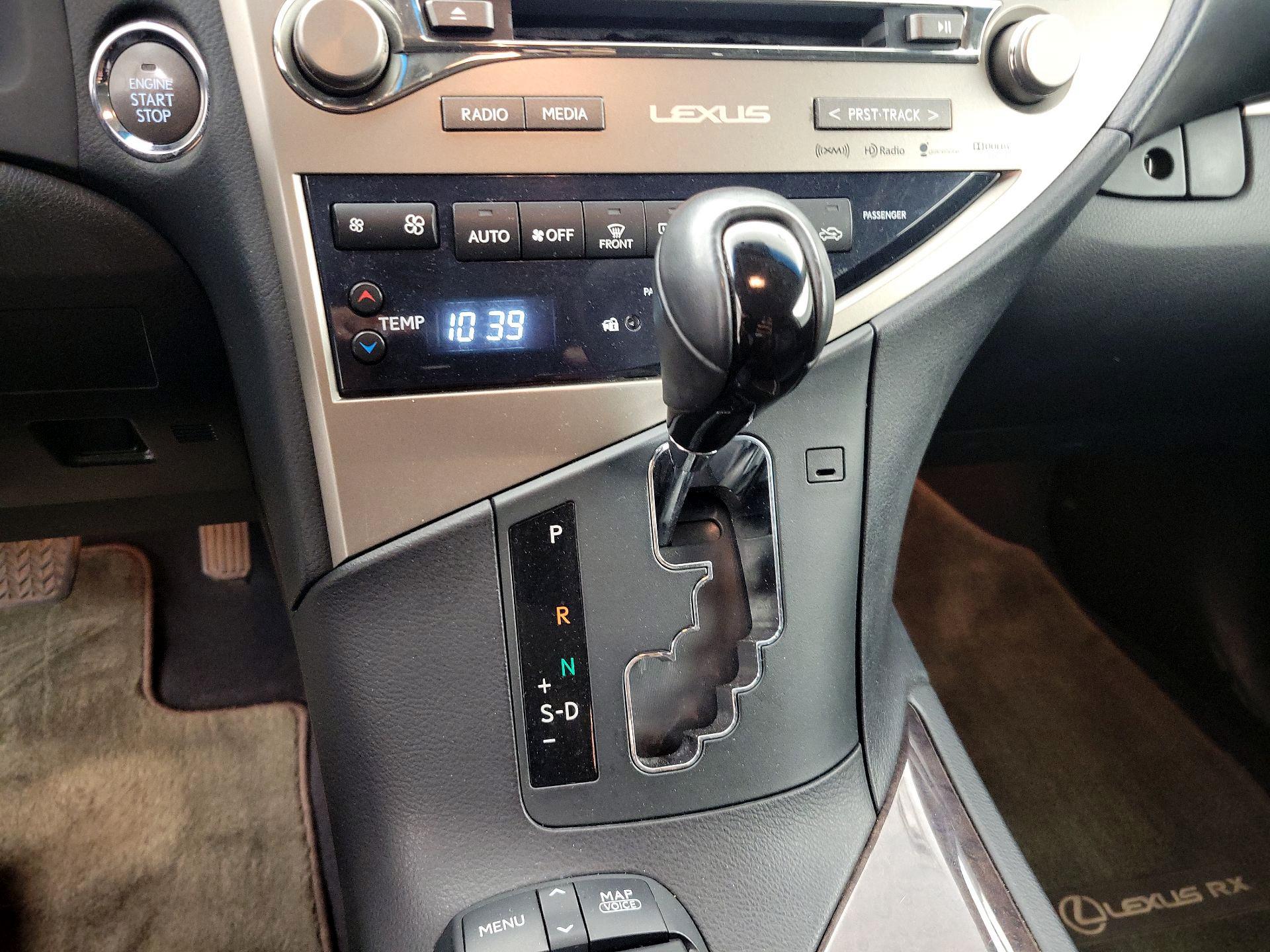 Thumbnail: 2015 Lexus RX - 18