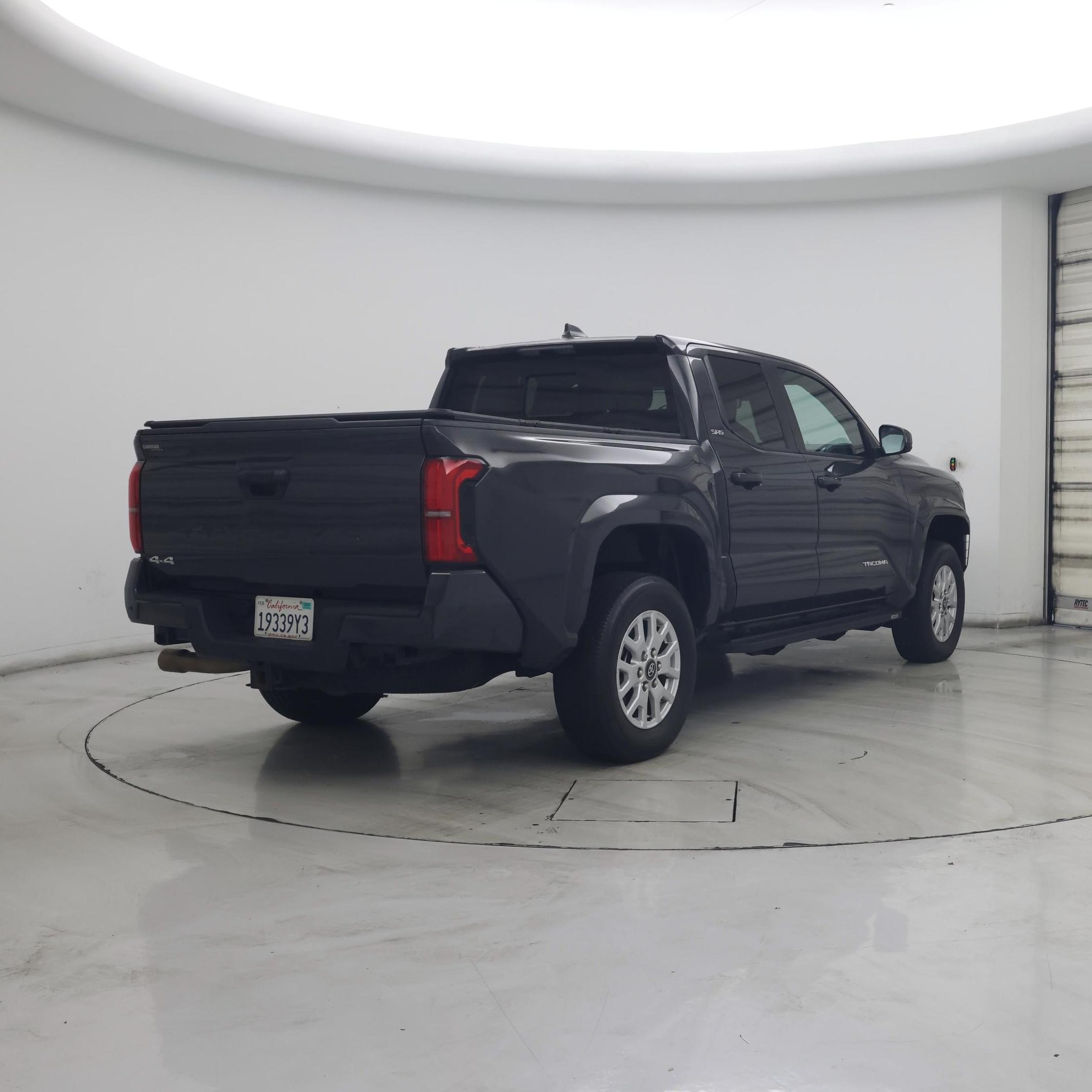 Thumbnail: 2024 Toyota Tacoma - 8