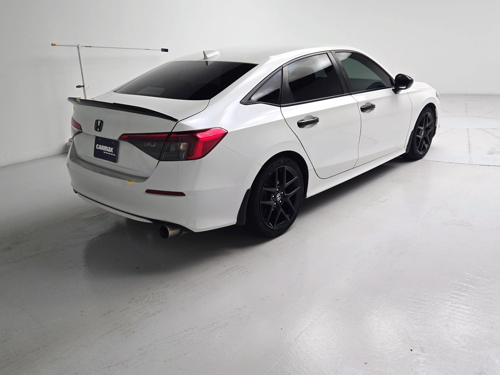 Thumbnail: 2023 Honda Civic - 5
