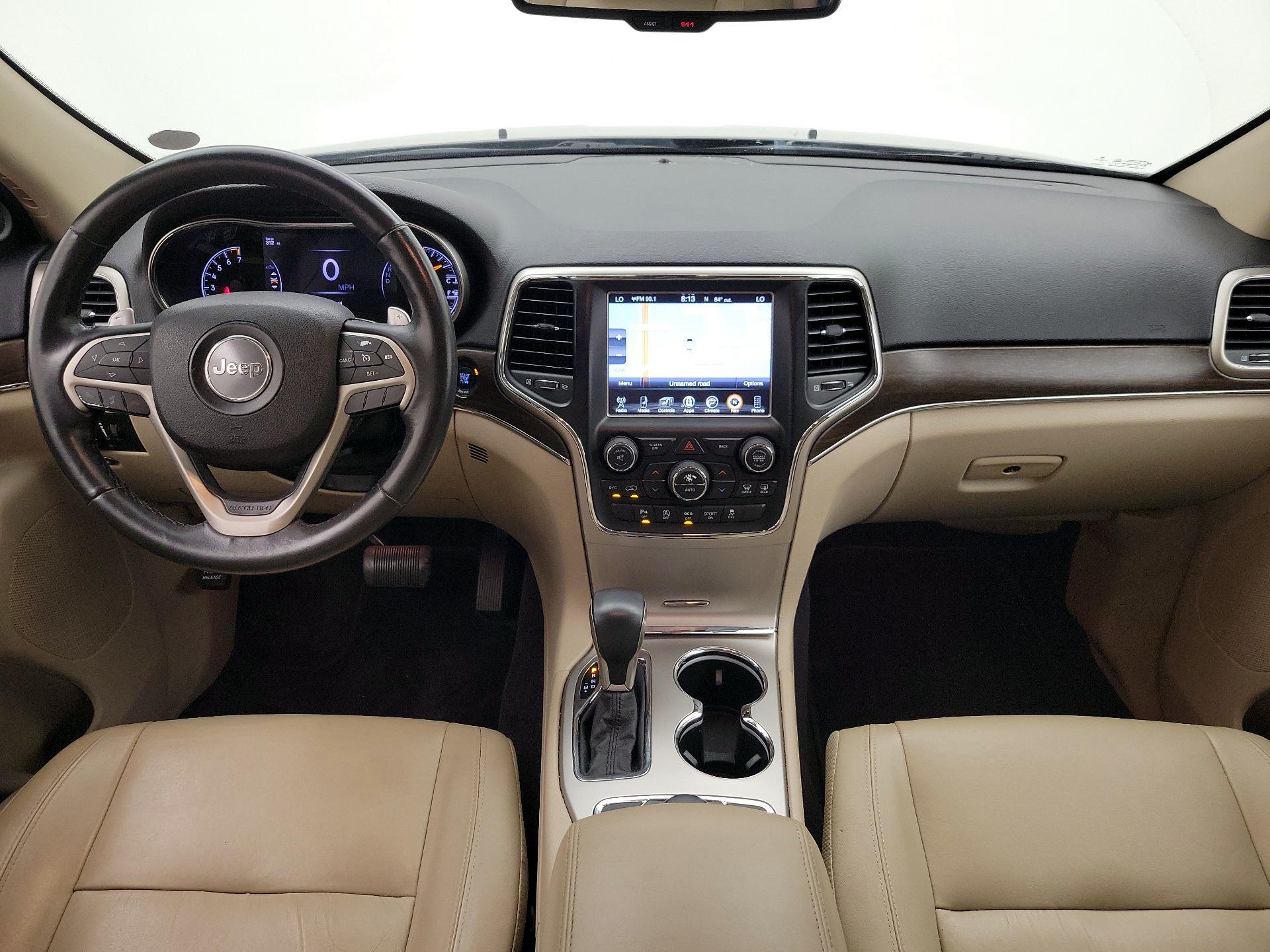 Thumbnail: 2016 Jeep Grand Cherokee - 9