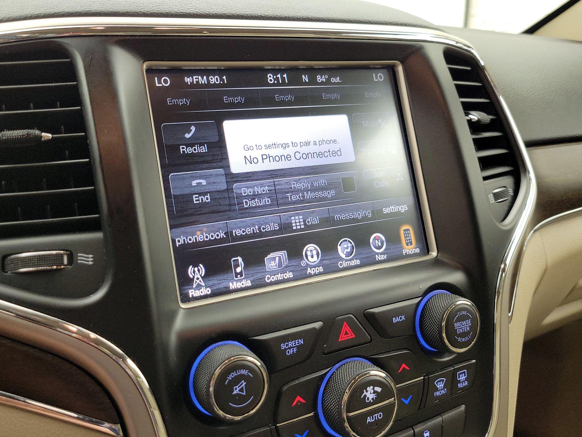 Thumbnail: 2016 Jeep Grand Cherokee - 16