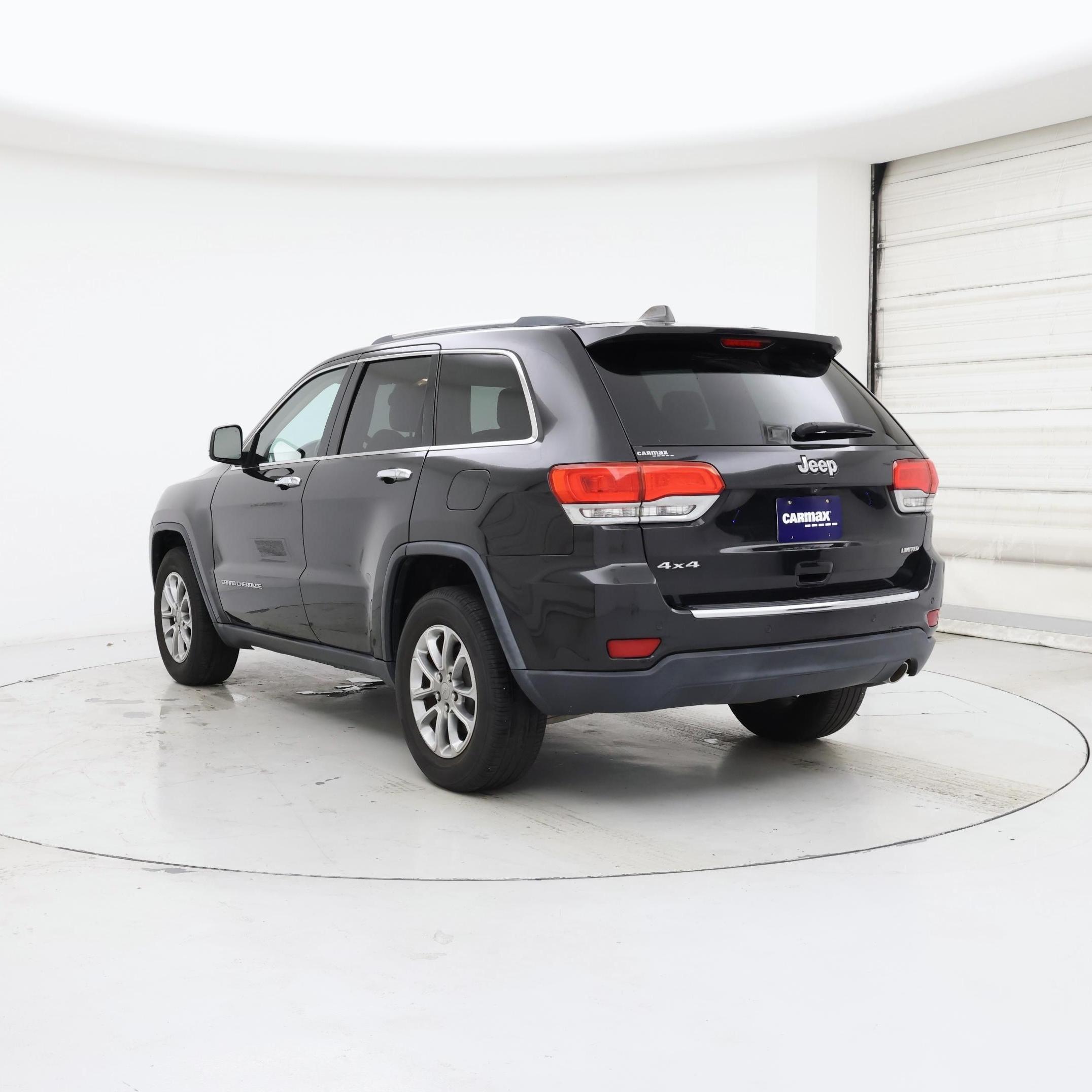 Thumbnail: 2016 Jeep Grand Cherokee - 2