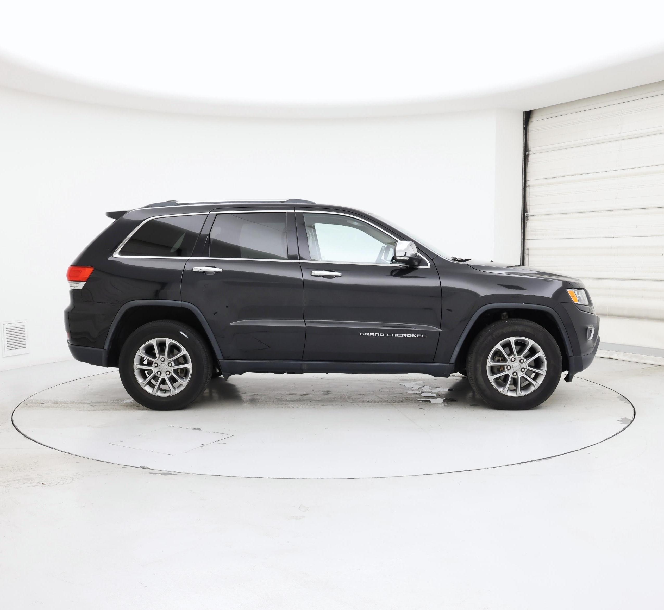 Thumbnail: 2016 Jeep Grand Cherokee - 7