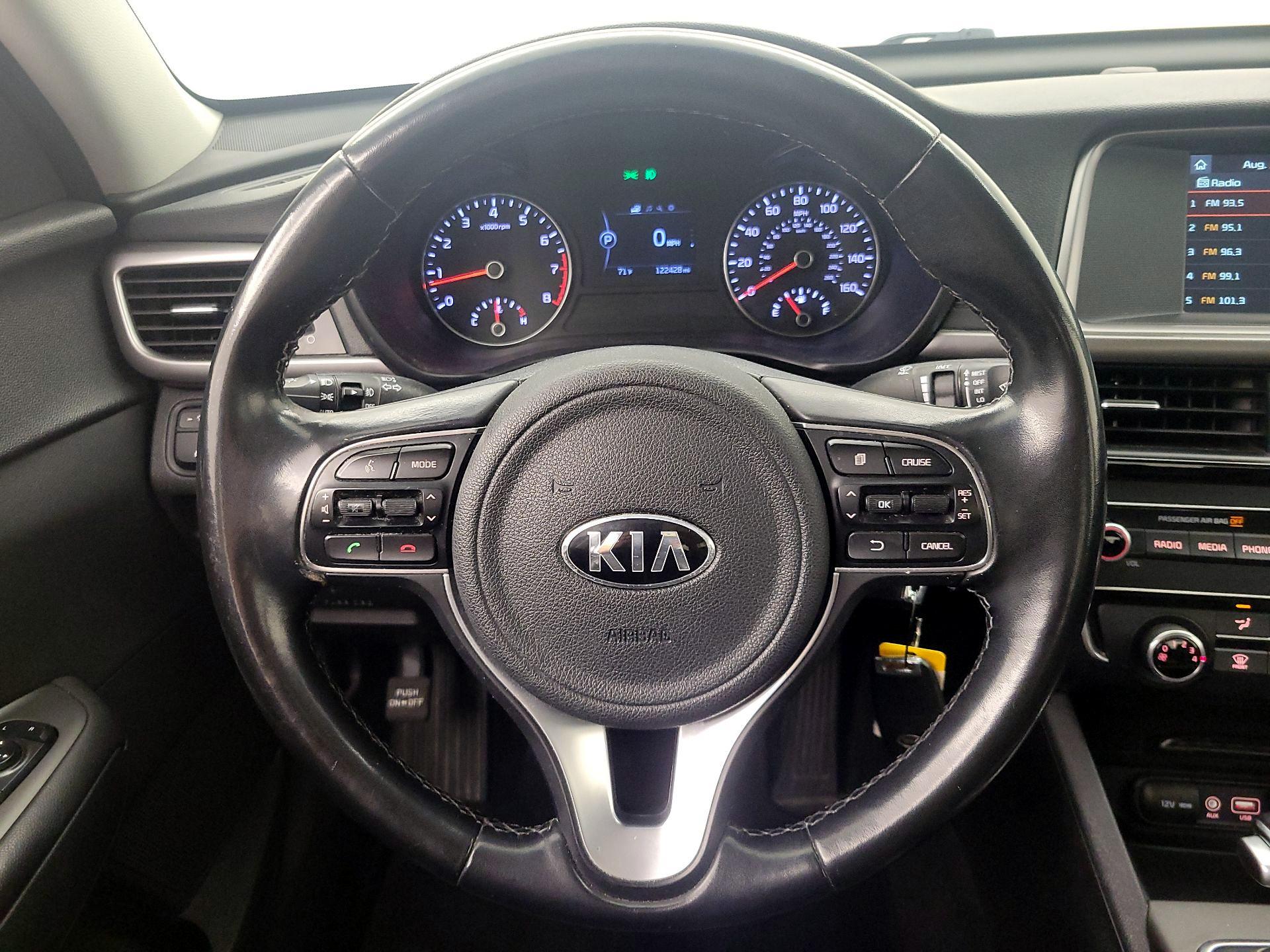 Thumbnail: 2018 Kia Optima - 10
